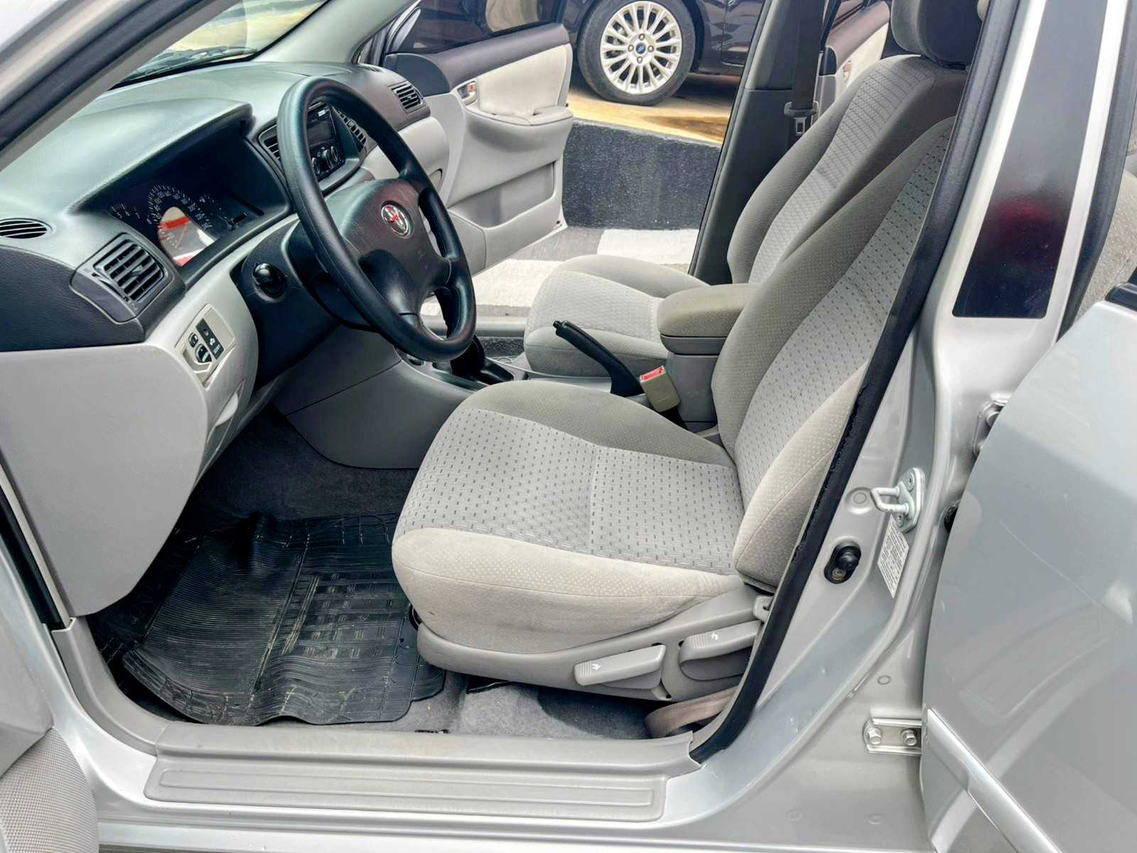 COROLLA XEI 1.8 MECANICO