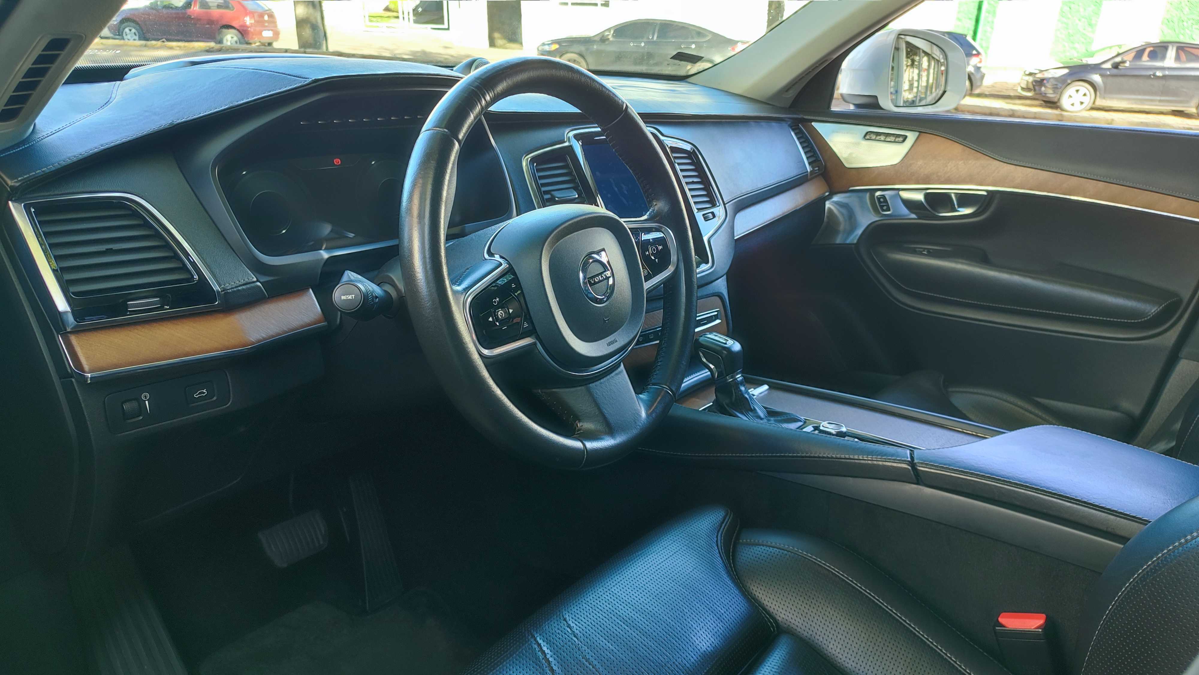 XC 90 DIESEL 7 LUGARES