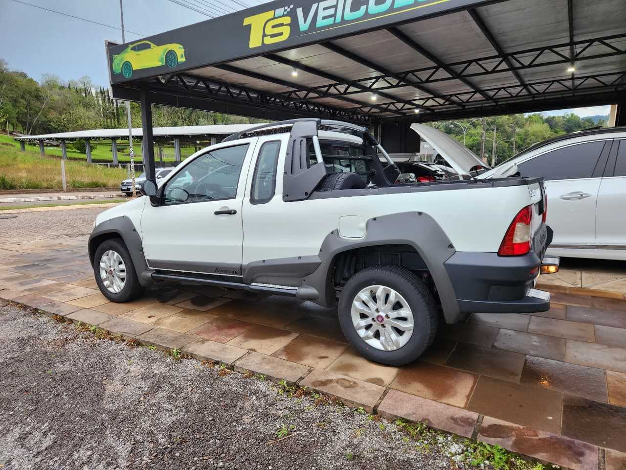 STRADA ADVENTURE LOCKER 1.8 CE
