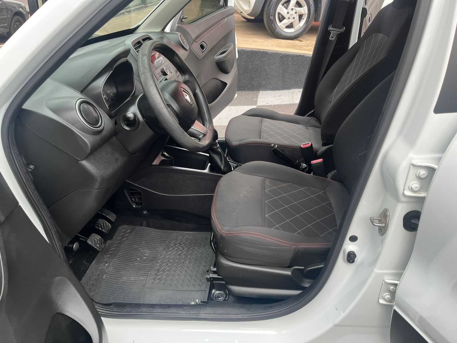 KWID ZEN 1.0 COMPLETO