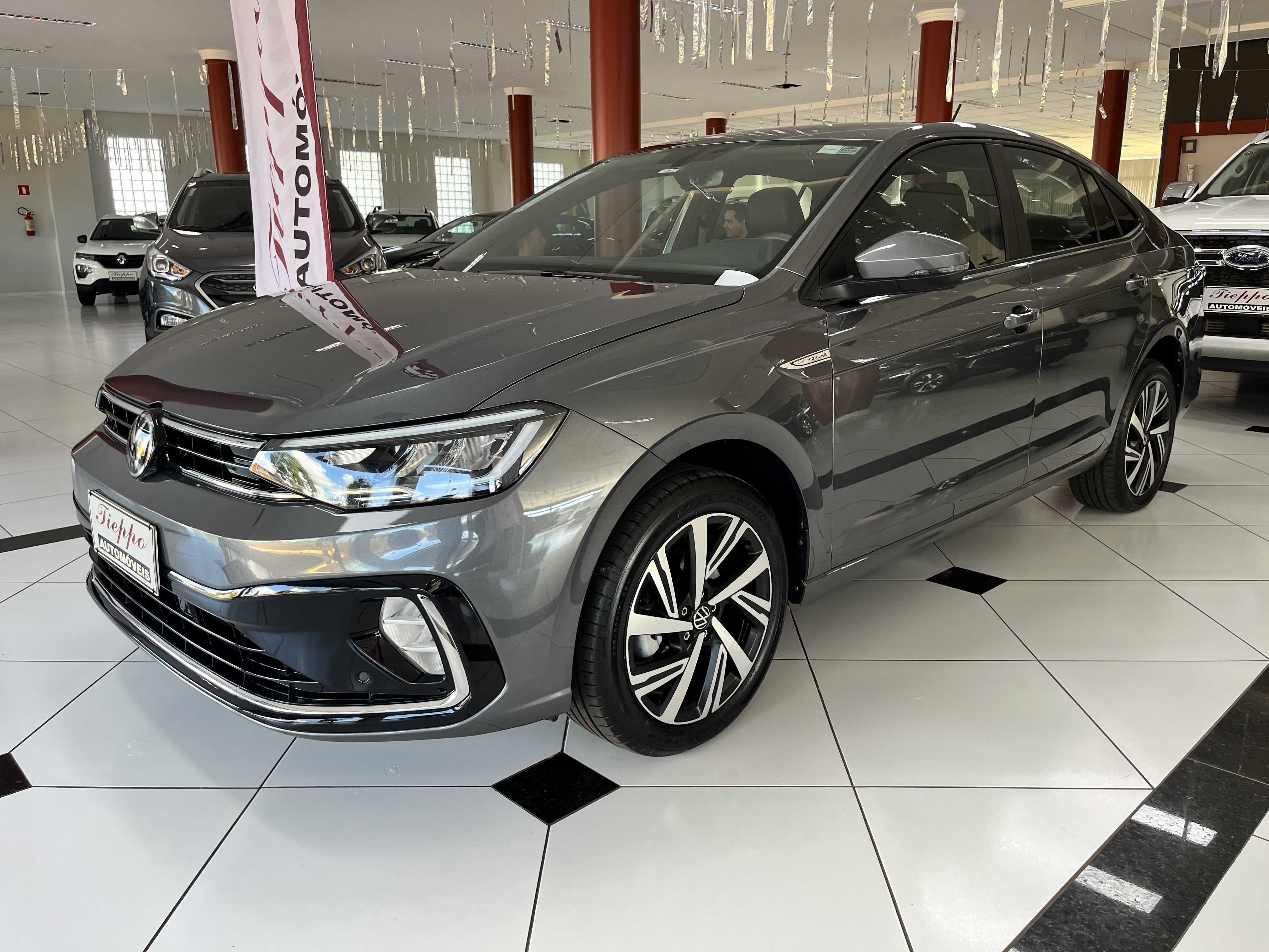 VIRTUS HIGHLINE 1.0 200 TSI AT