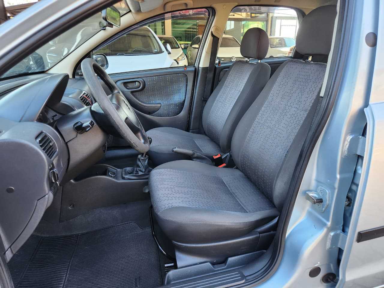 CORSA SEDAN MAXX 1.4