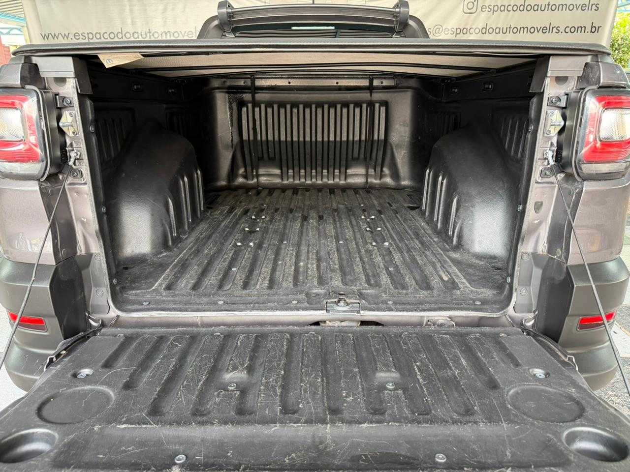 STRADA 1.3 FREEDOM CS PLUS 8V