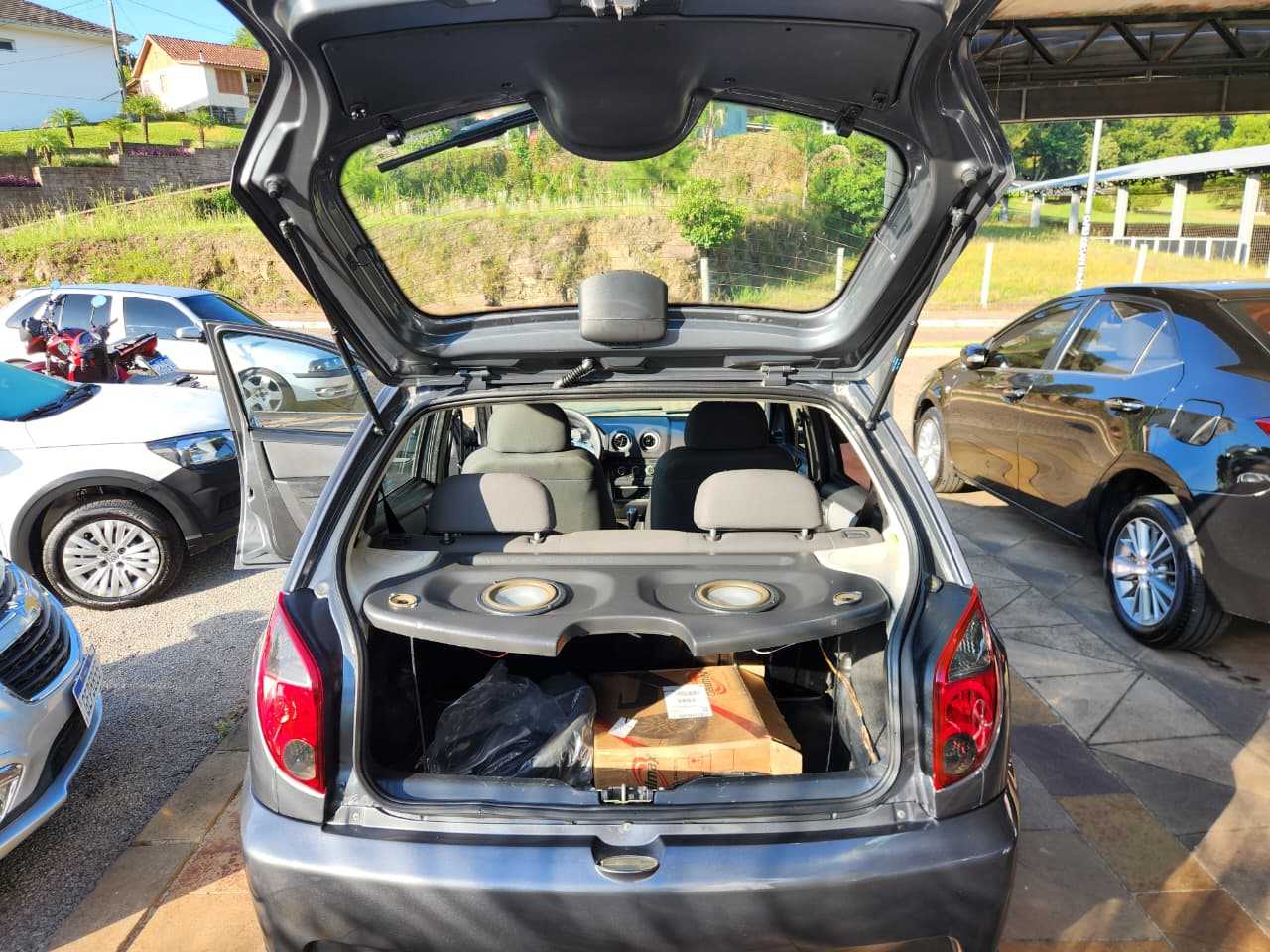 CELTA LT 1.0 COMPLETO