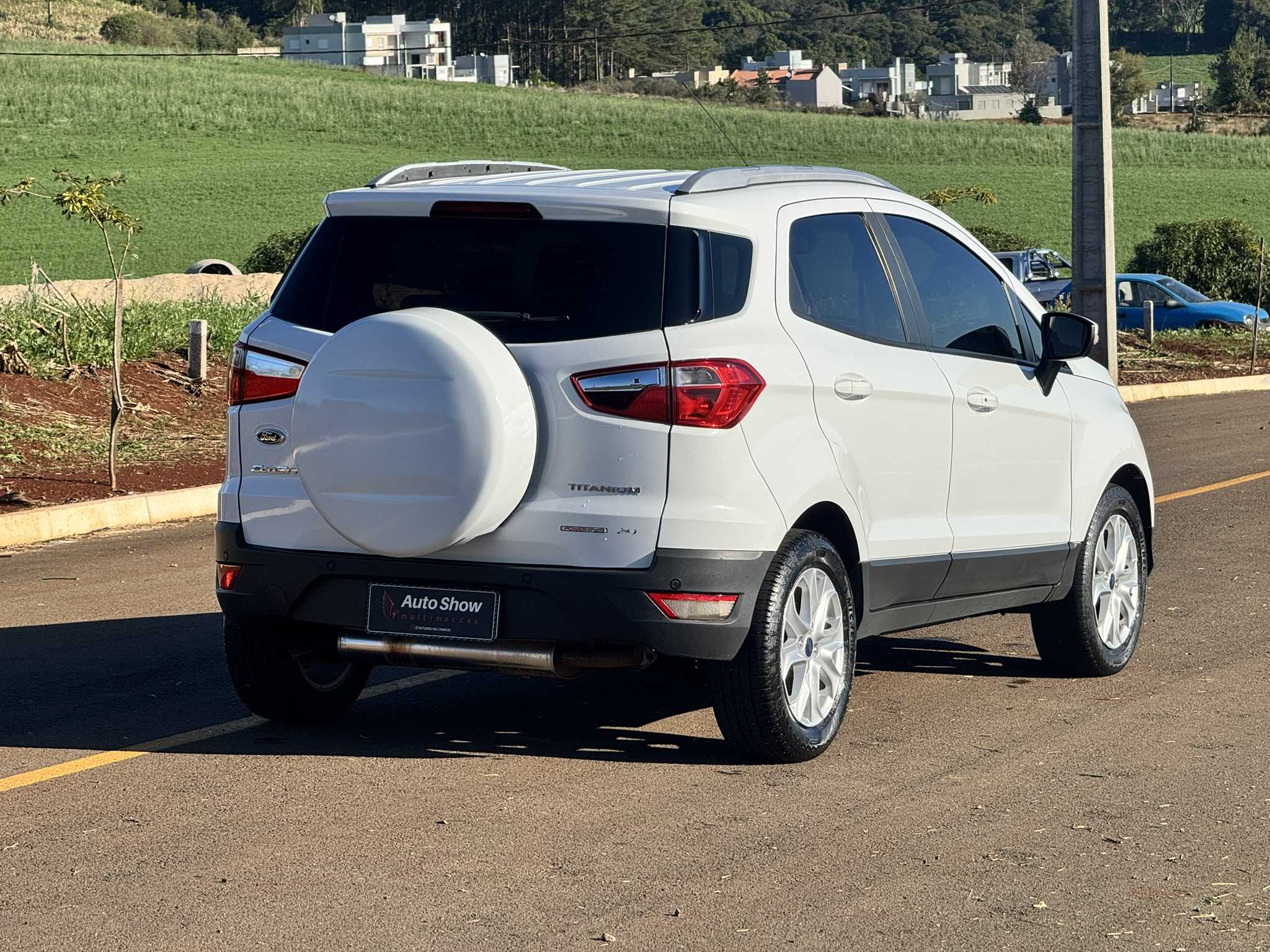 ECOSPORT  TITANIUN