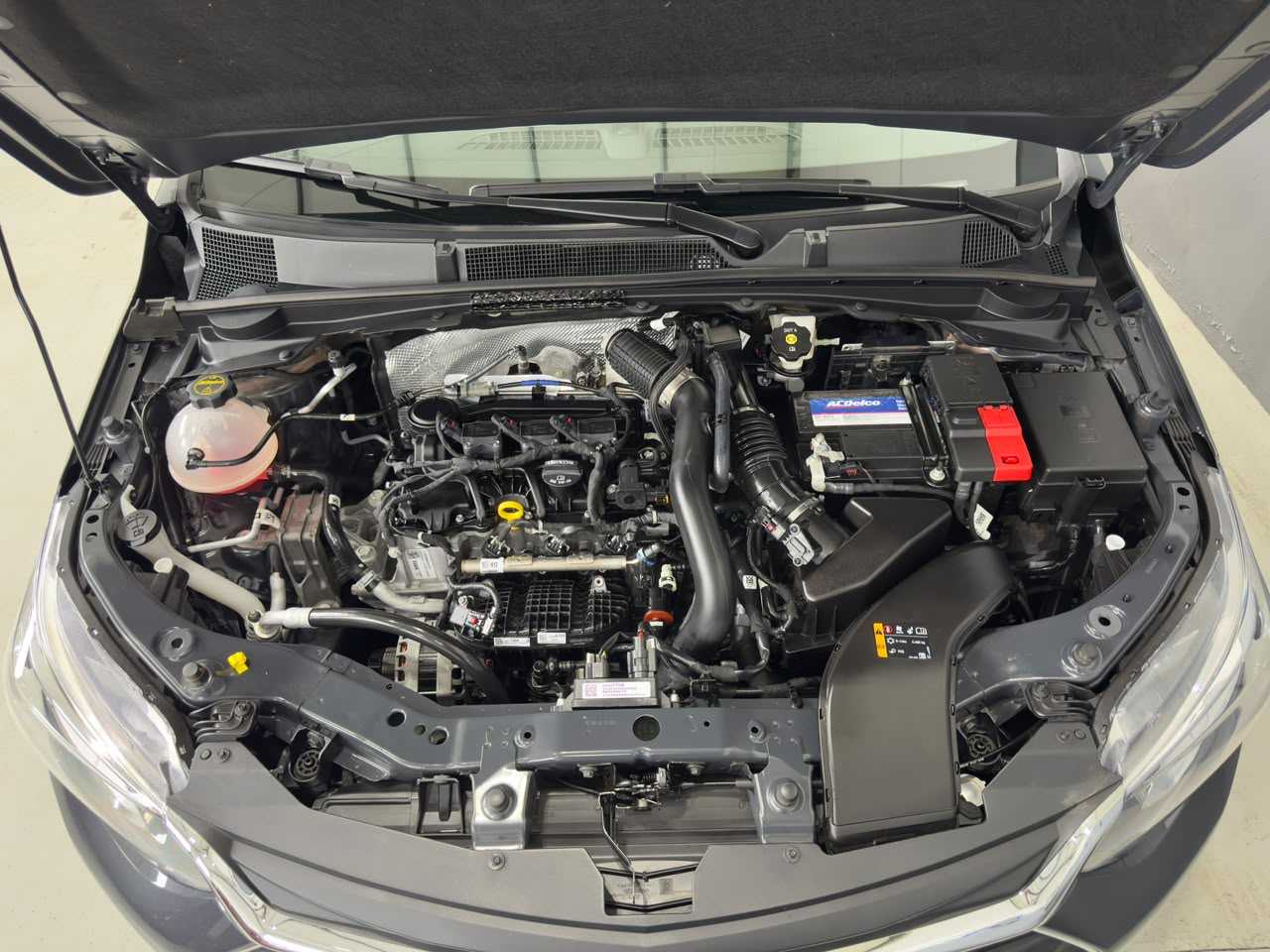ONIX HATCH LTZ 1.0 TURBO