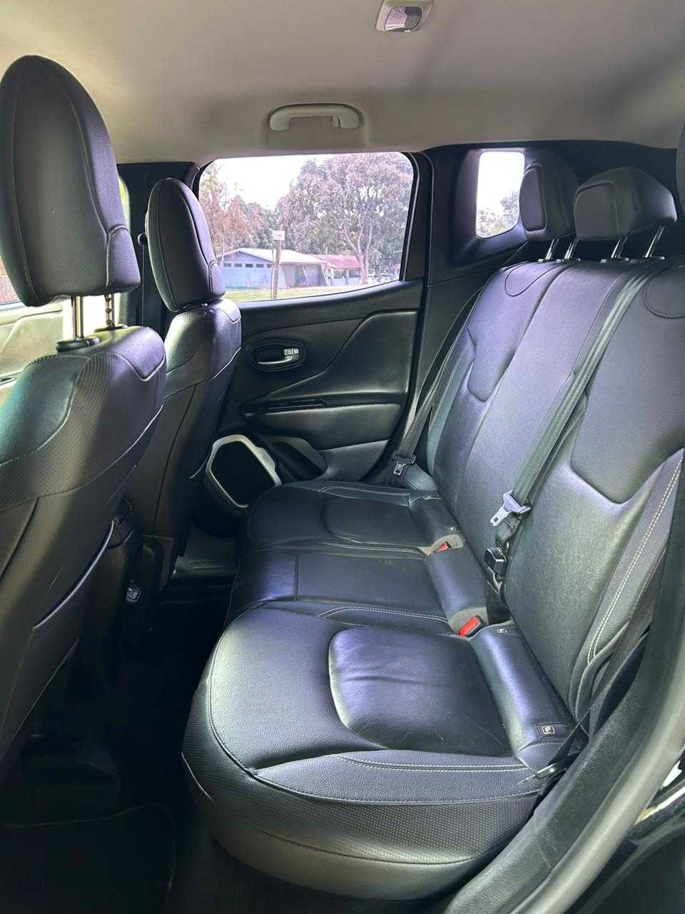 RENEGADE LONGITUDE 1.8 AUT