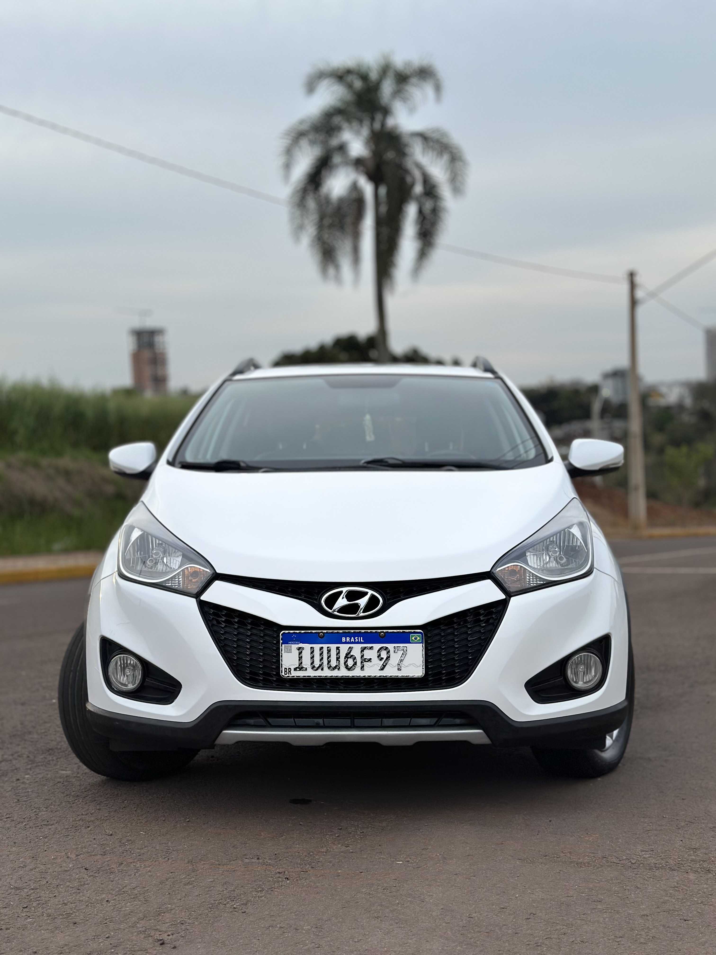 HYUNDAI HB20X 1.6 FLEX AUT.