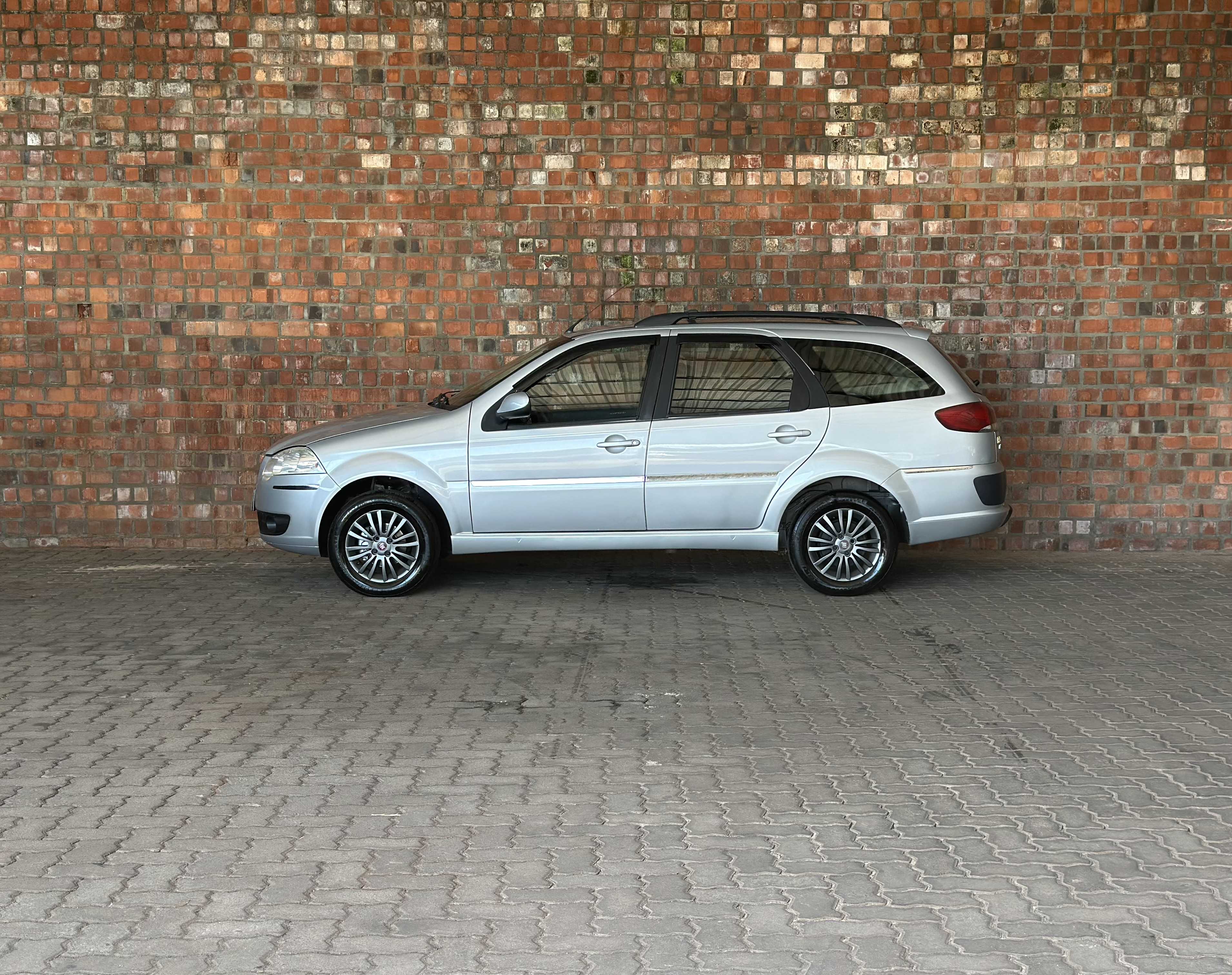 PALIO WEEKEND ATTRACTIVE 1.4