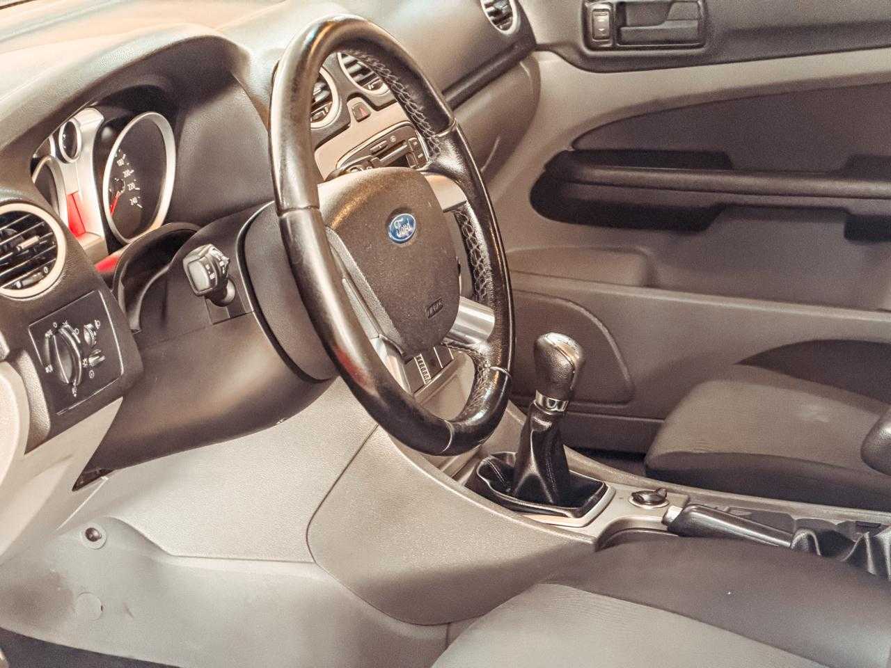 FOCUS 2.0 SED. FLEX 16V MAN.
