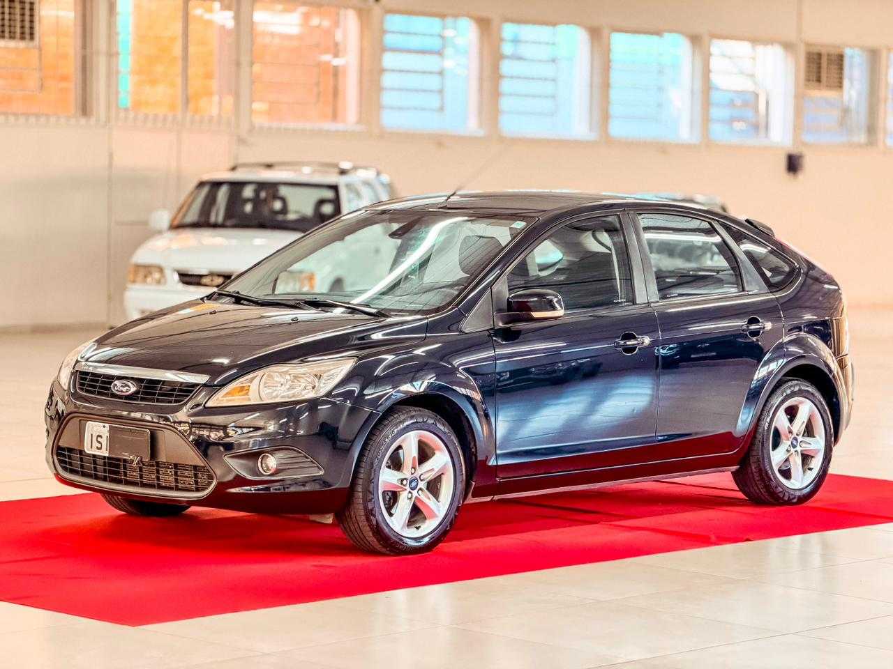 FOCUS 2.0 GLX 16V GASOLINA AUT