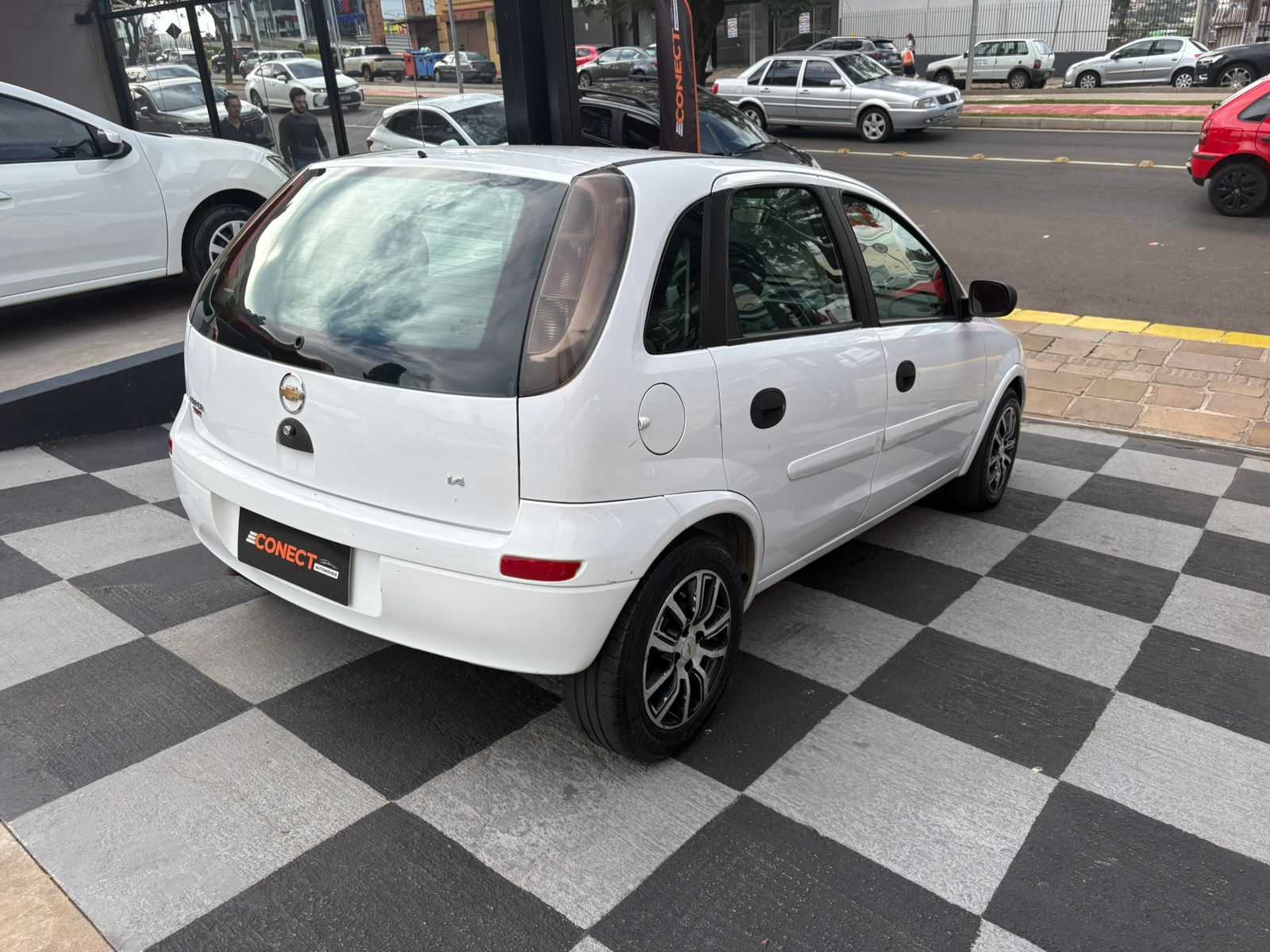 CORSA HATCH  1.4