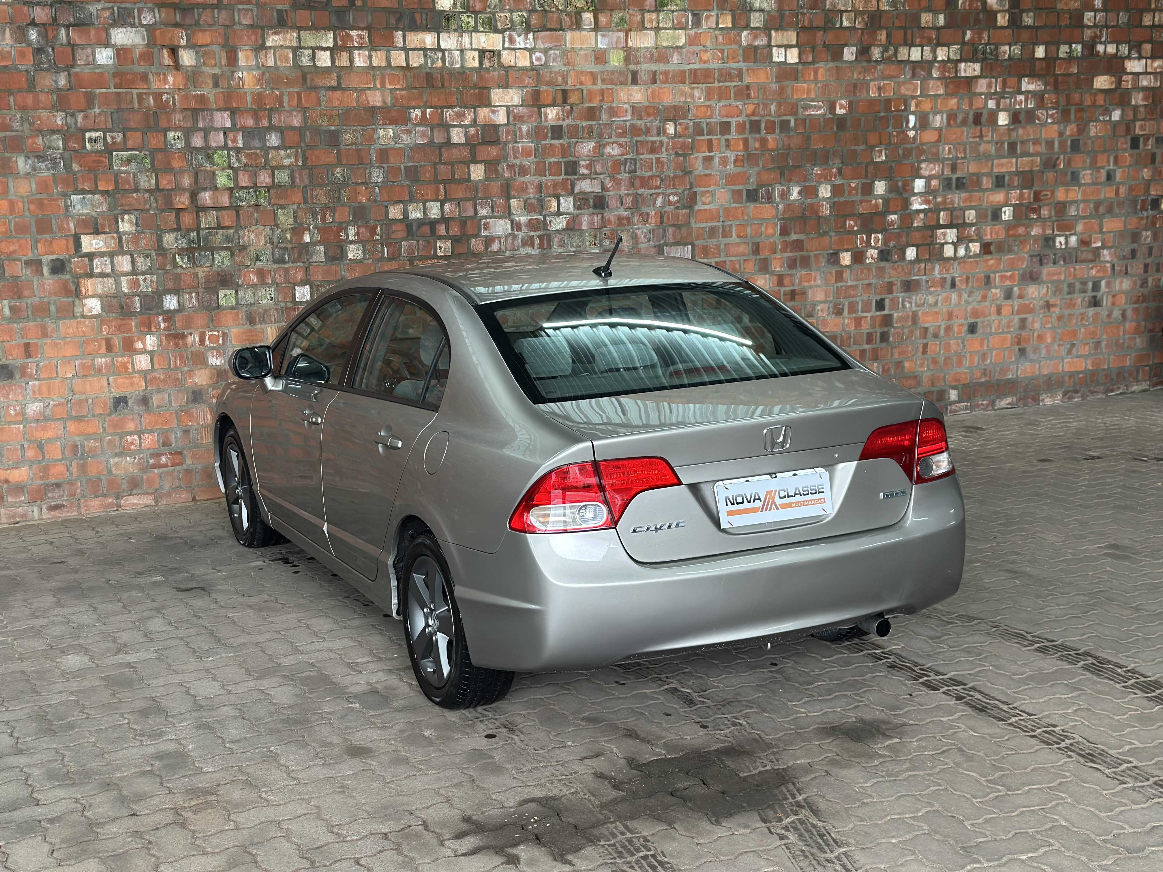 CIVIC LXS 1.8 MANUAL