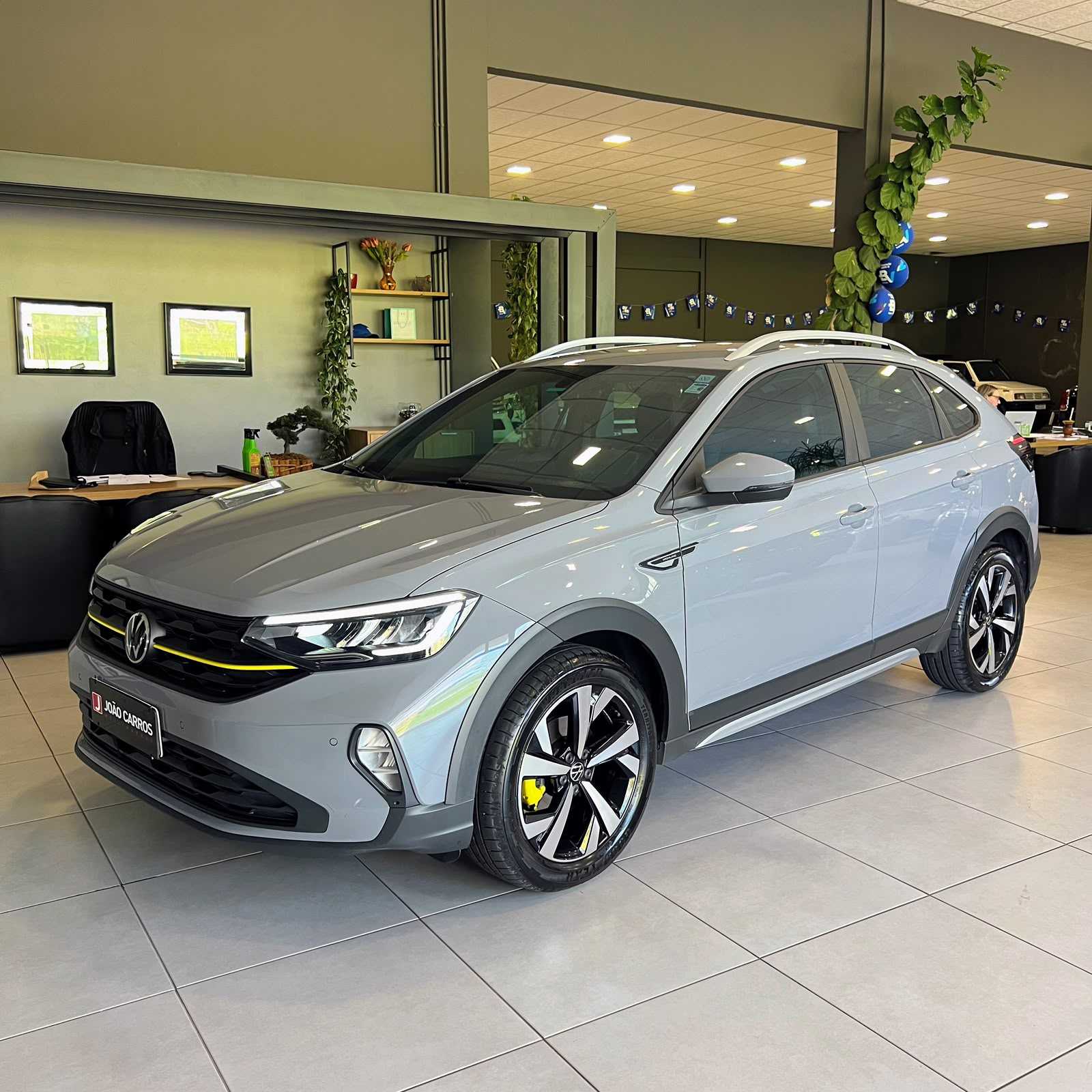 NIVUS HIGHLINE 200TSI AUT