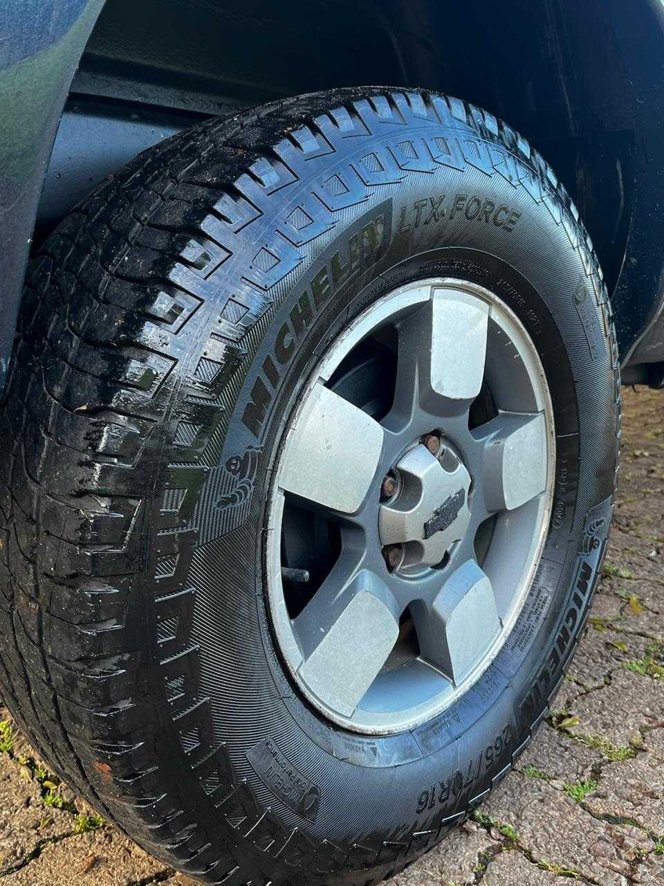 S10 EXECUTIVE 2.8