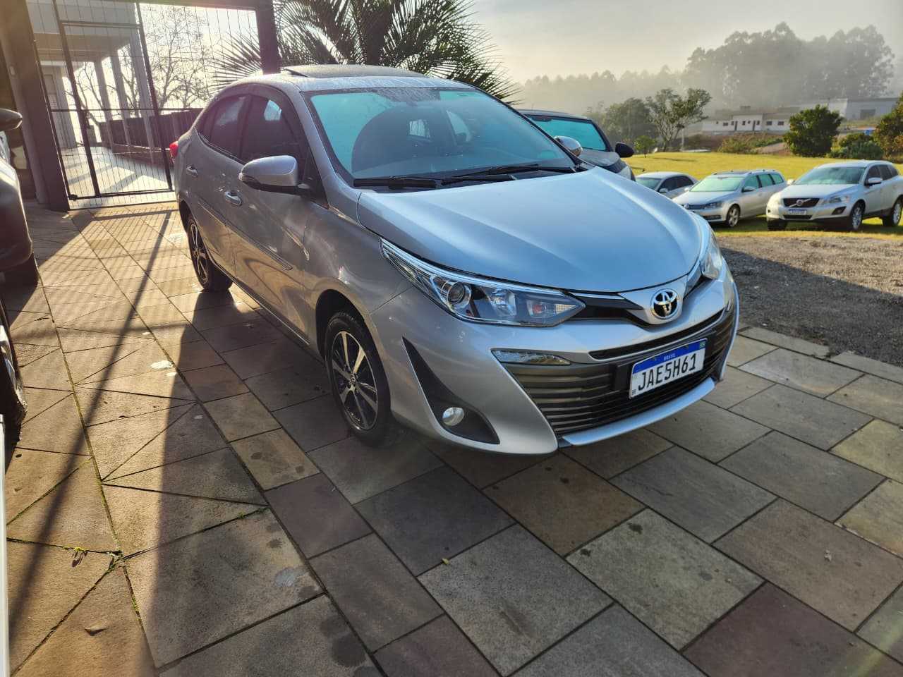 YARIS XLS 1.5 AUT. SEDAN
