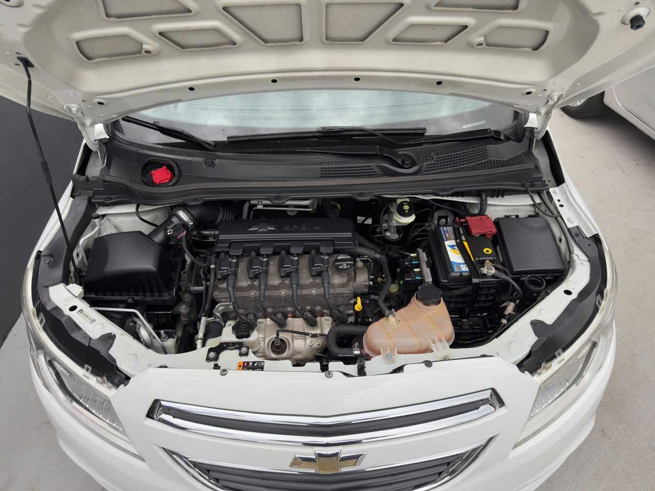 ONIX LT 1.0 / COMPLETO