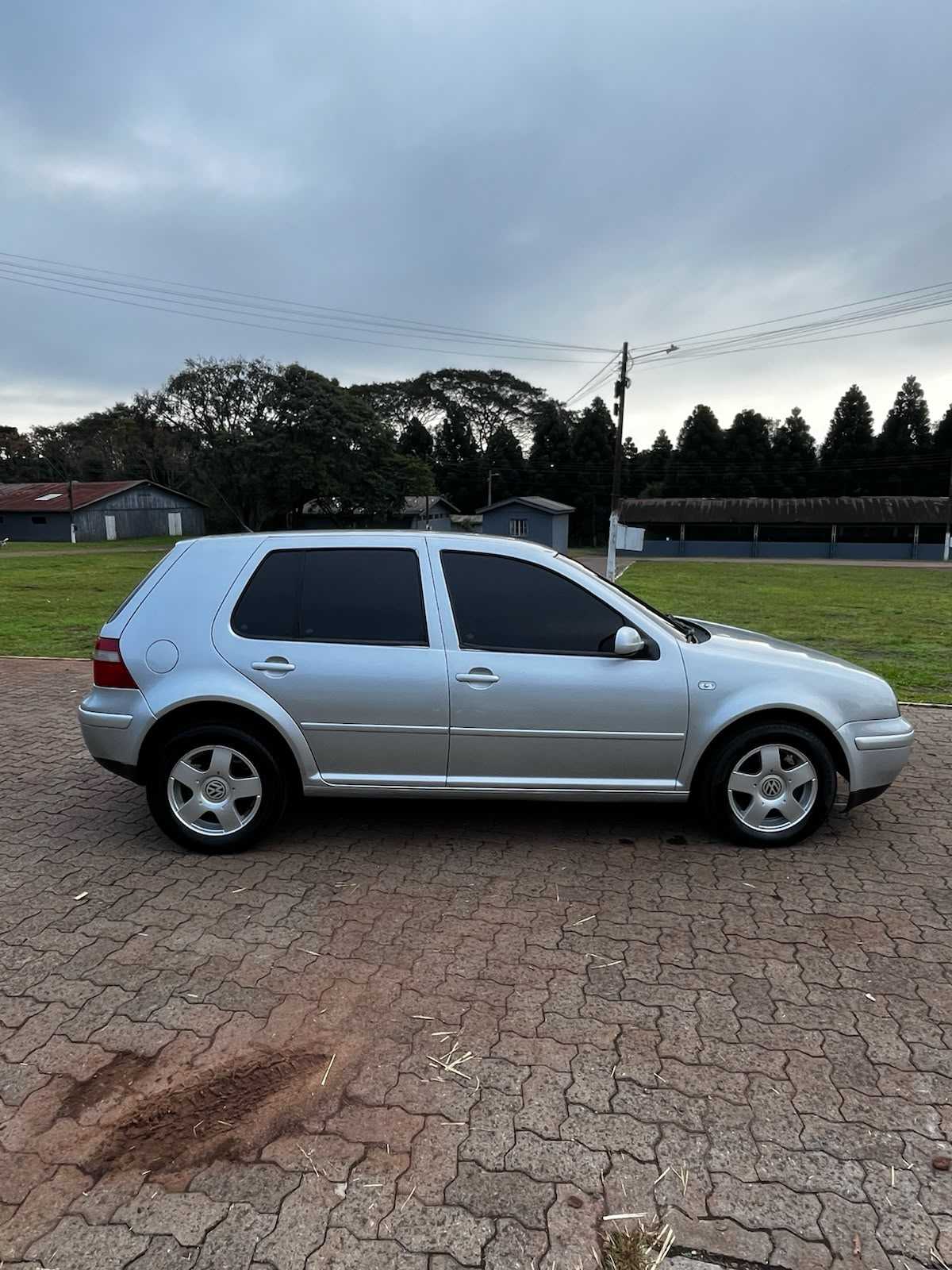GOLF 1.6 PLUS