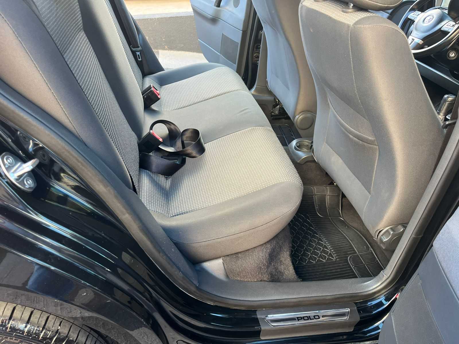 POLO SEDAN 1.6 COMPLETO