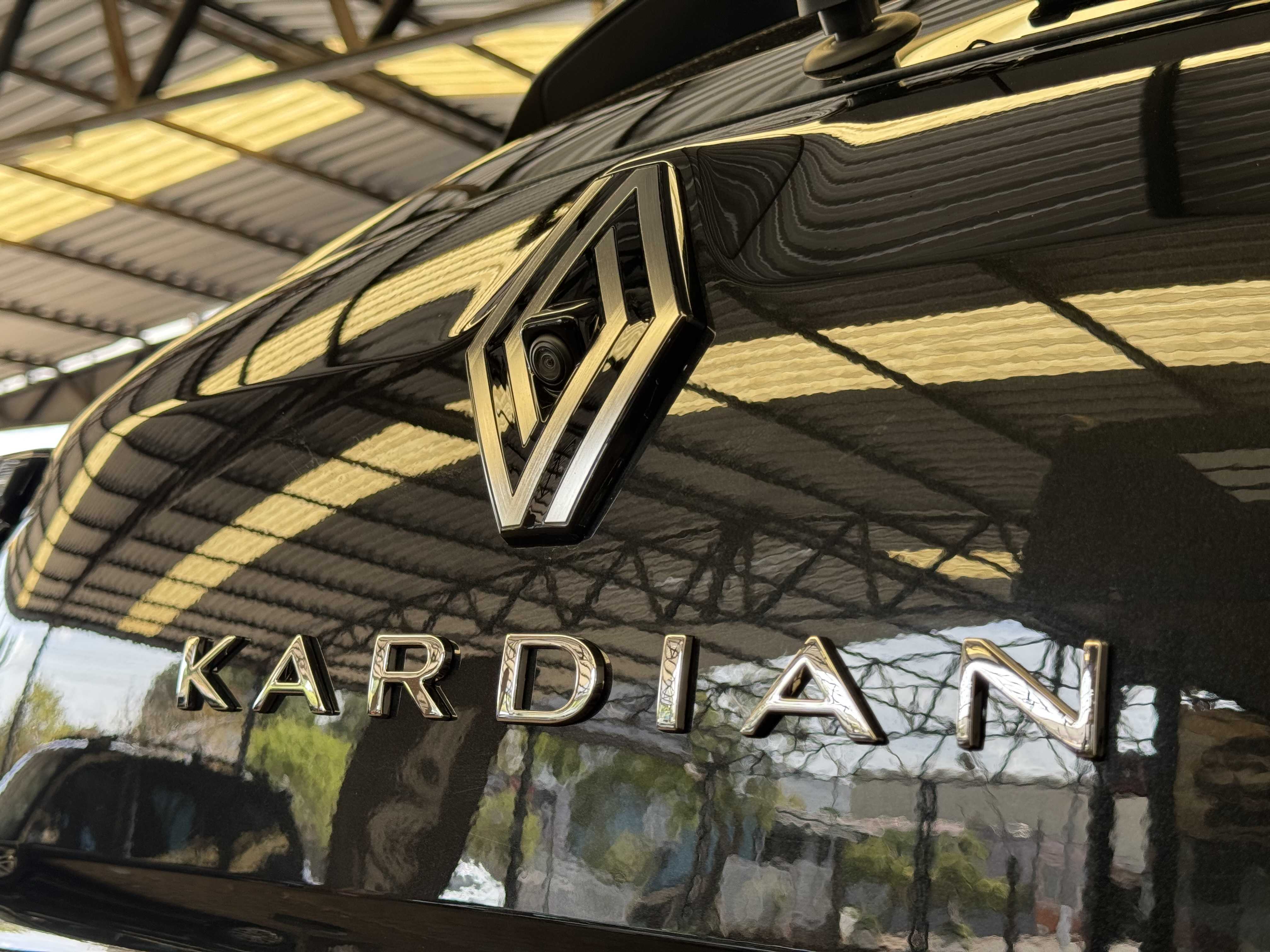KARDIAN PREMIERE EDITION