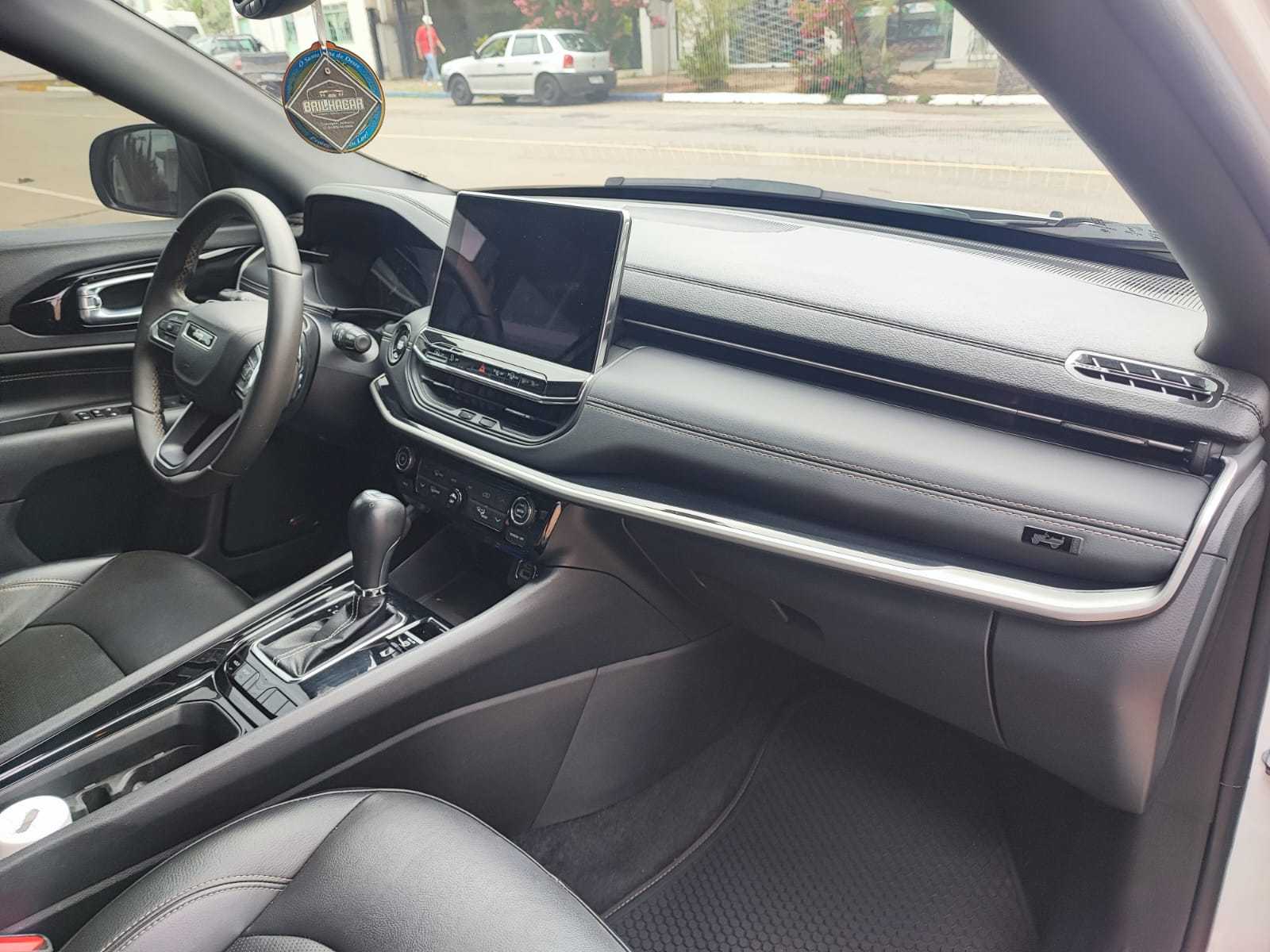 COMPASS LONGITUDE T270