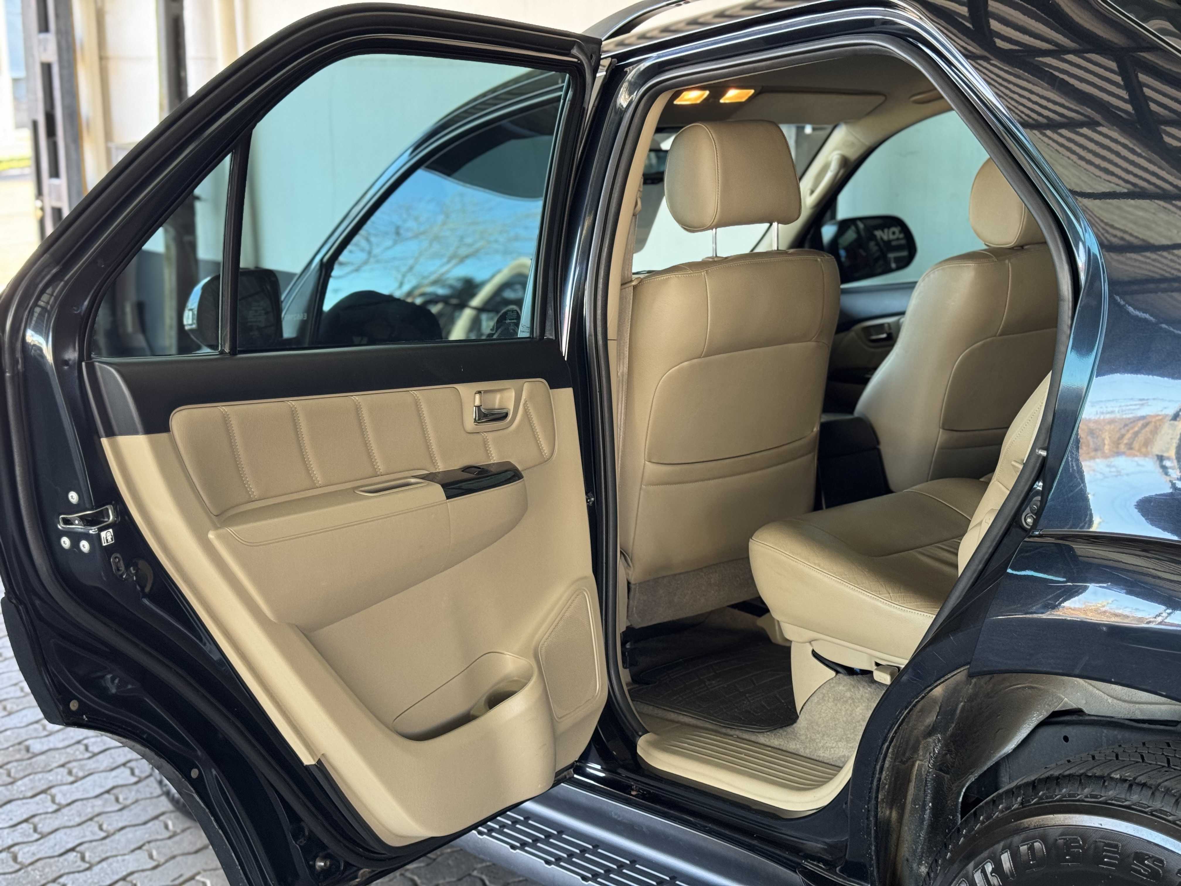 HILUX SW4 SRV