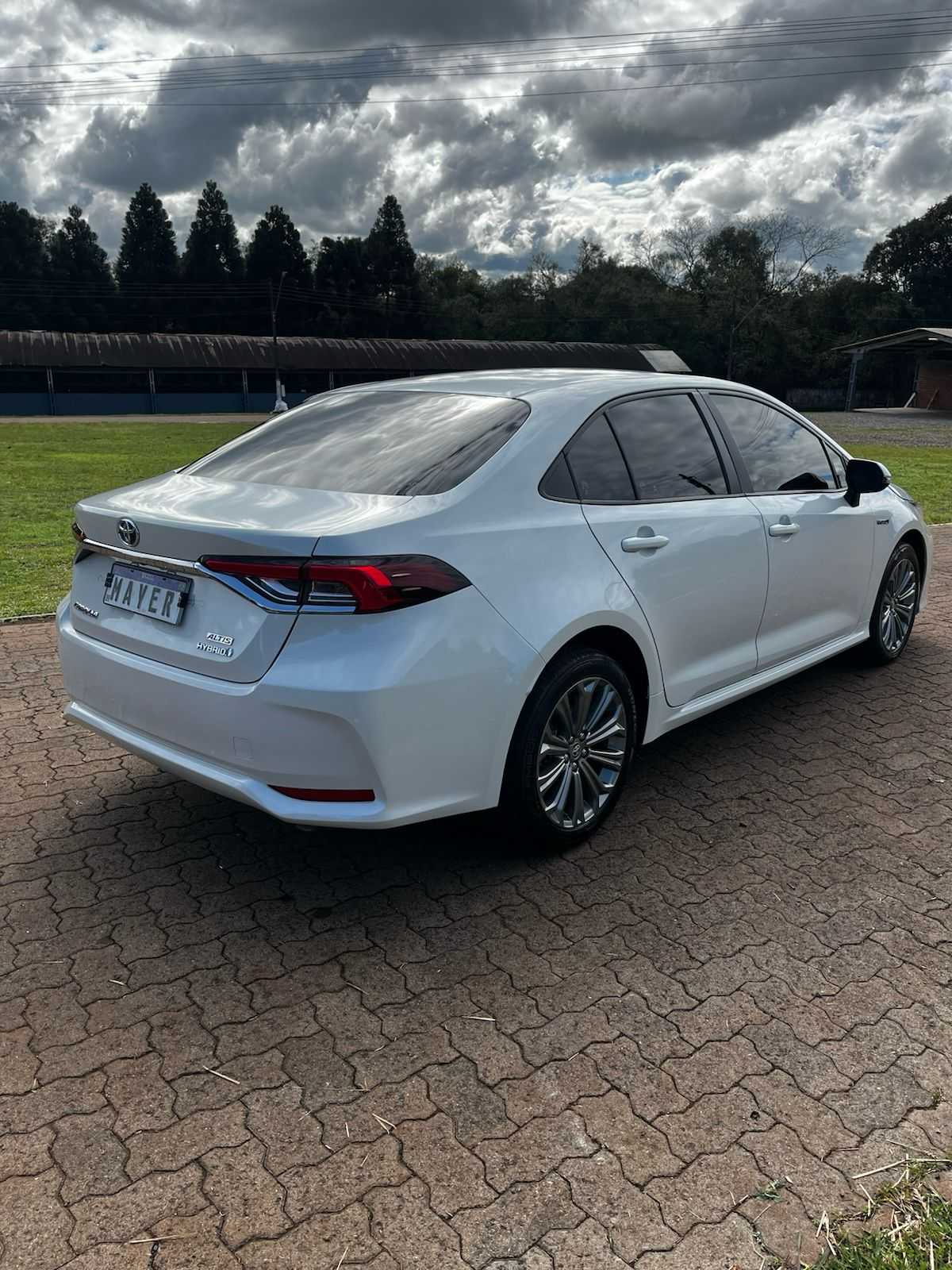 COROLLA ALTIS 1.8