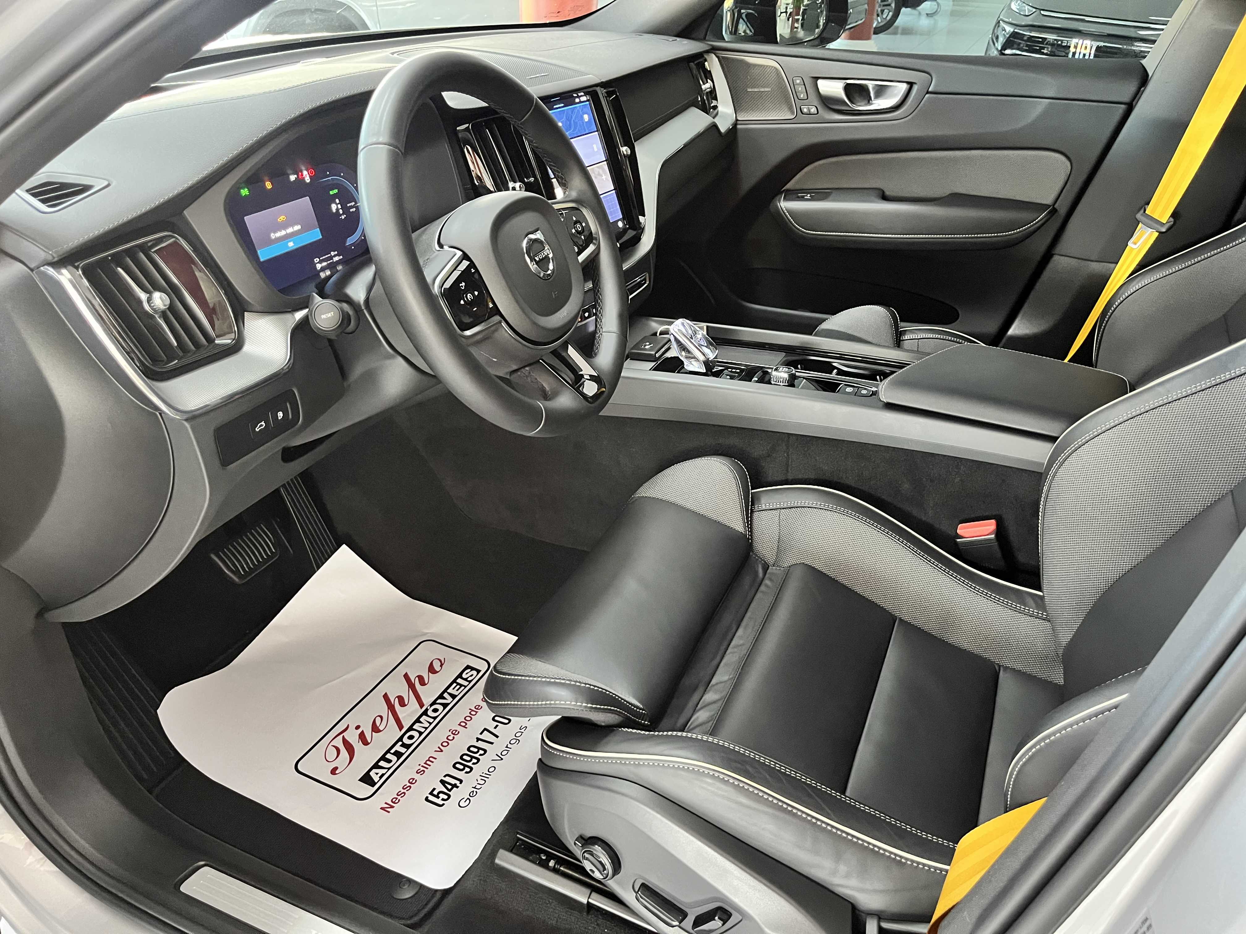 XC60 T8 POLESTAR 2.0 T AT AWD