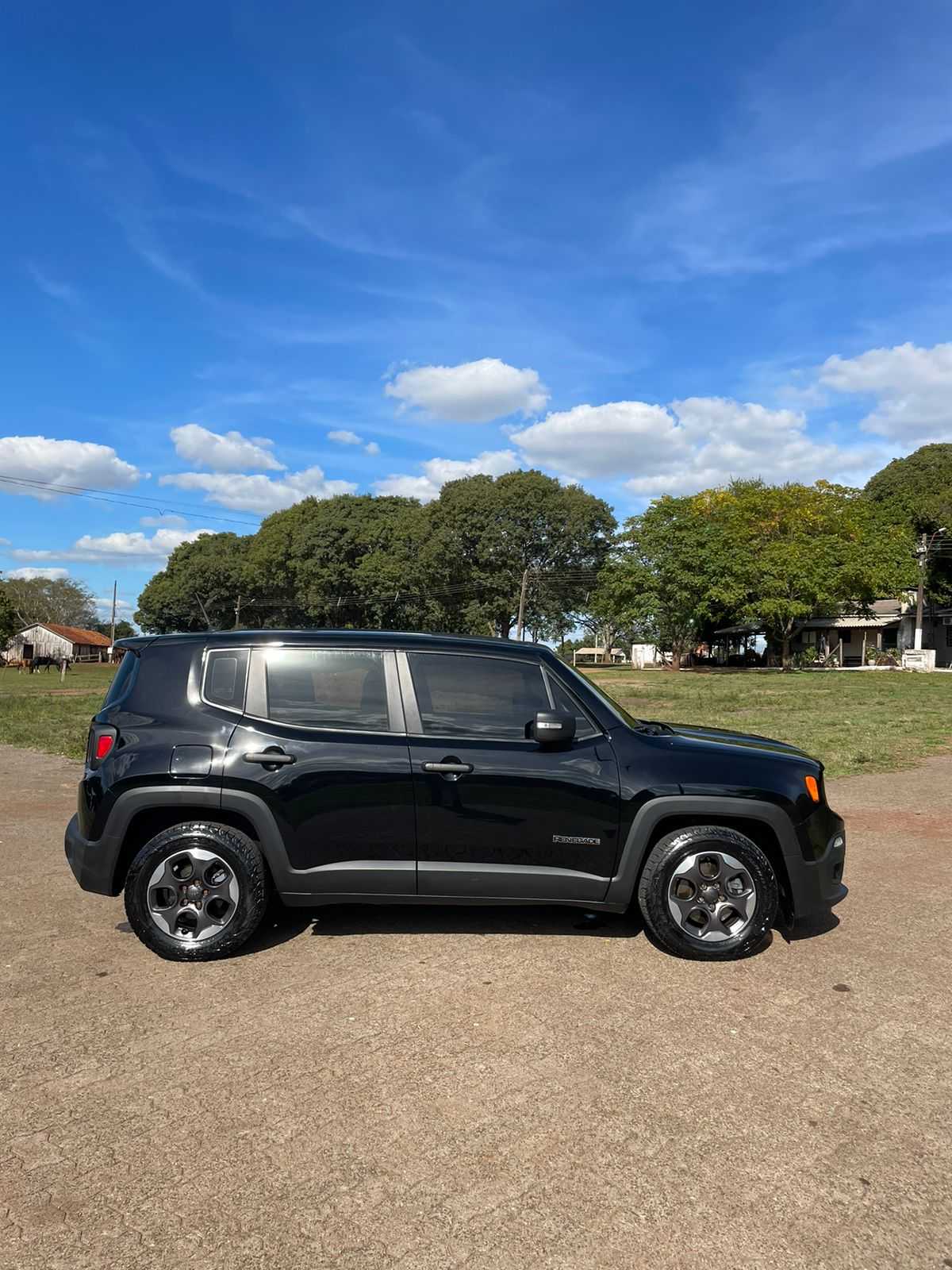 RENEGADE 1.8 4X2 FLEX AUT