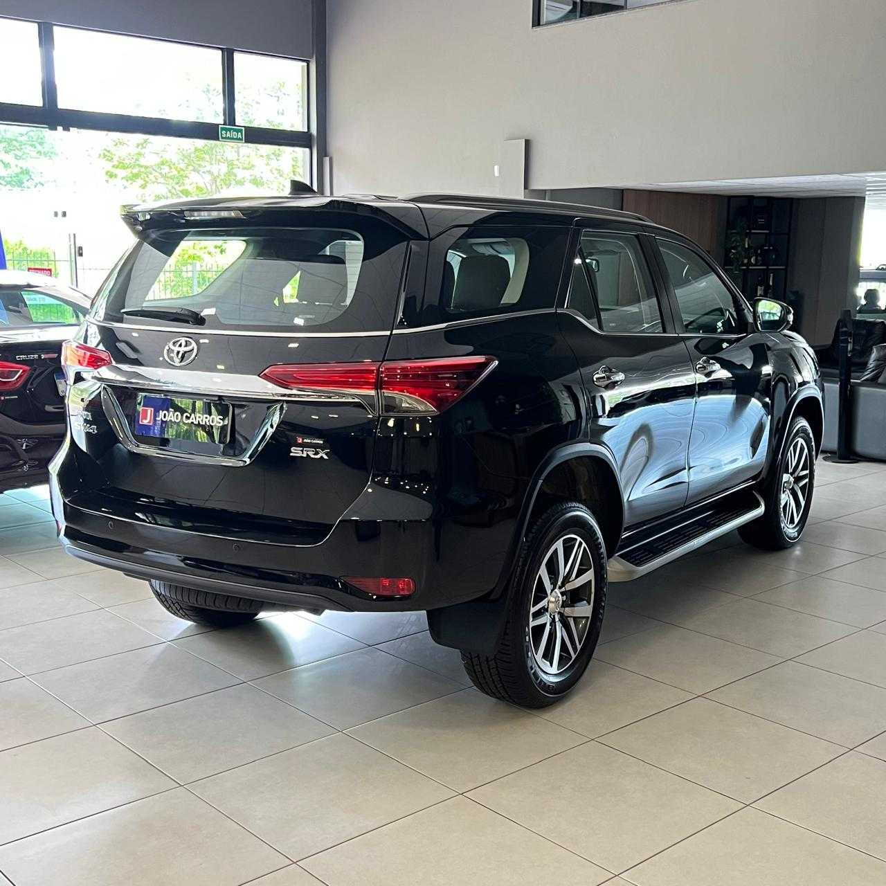 HILUX SW4 SRX 2.8 4X4 DIESEL