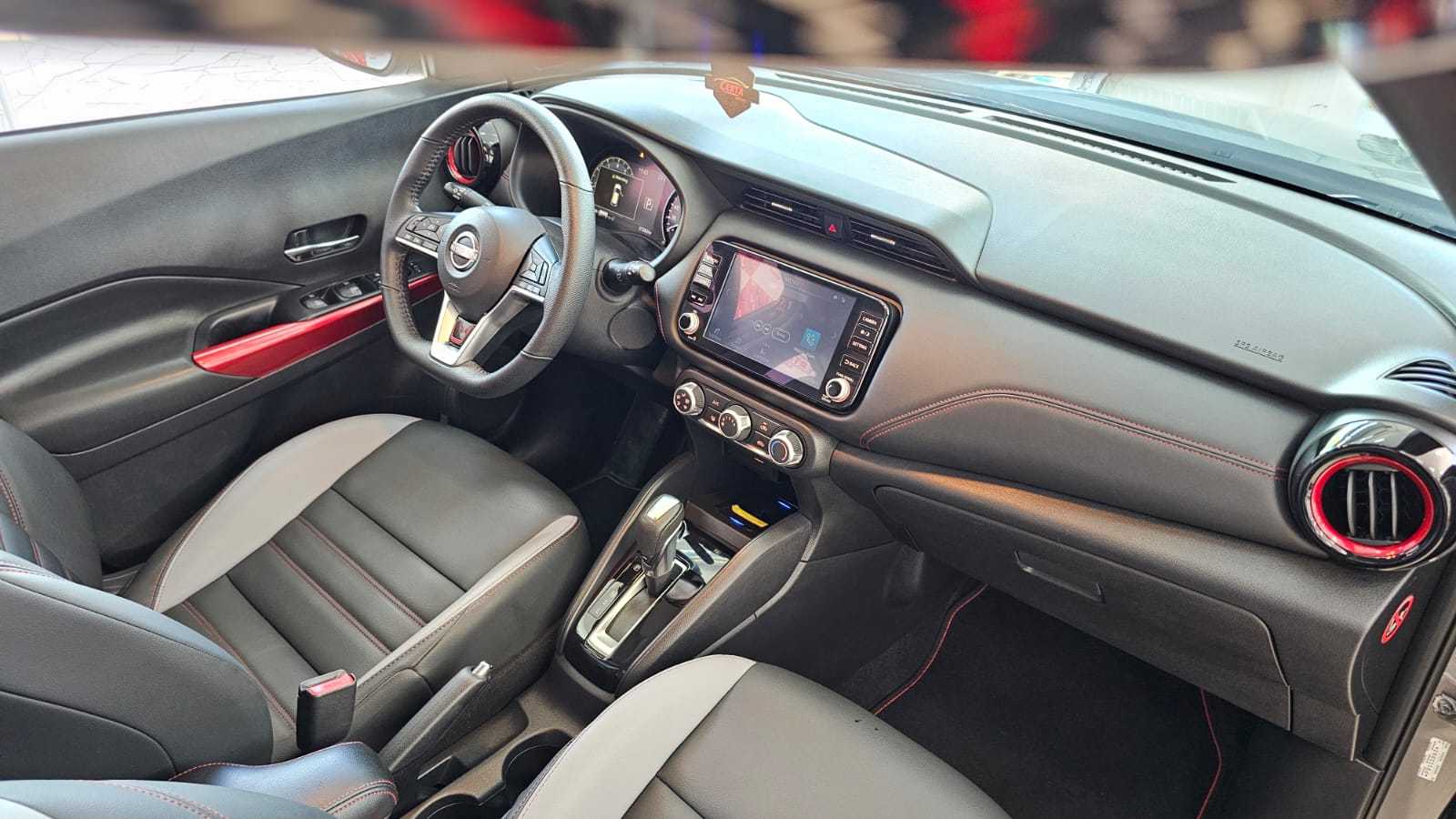 KICKS XPLAI ÚNICO DONO