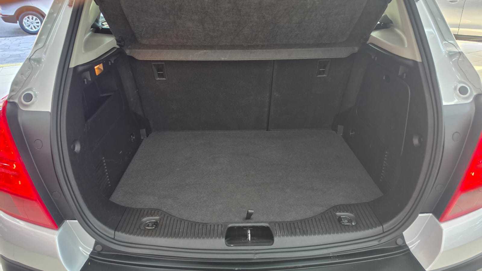 TRACKER LTZ