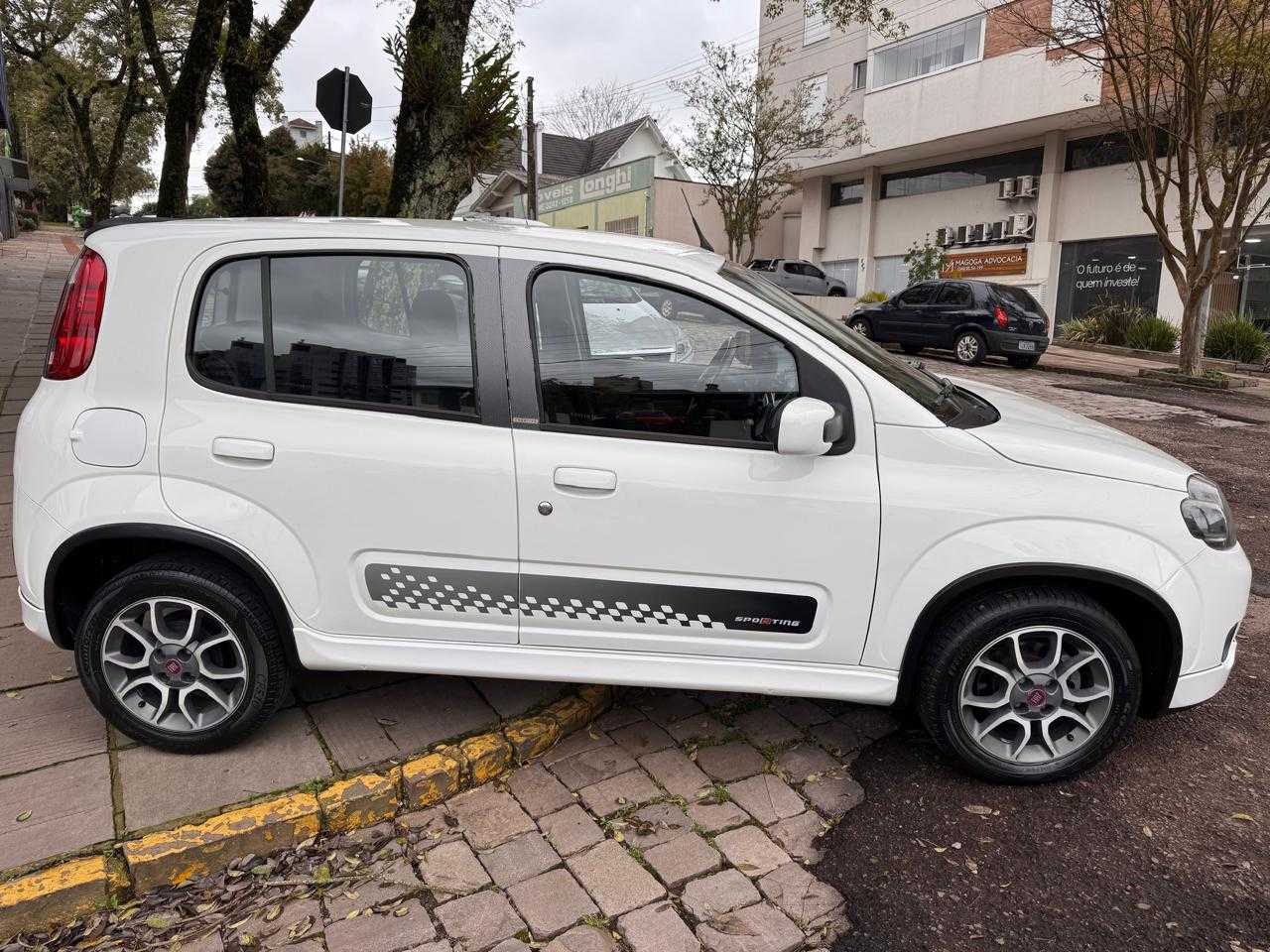 UNO SPORTING 1.4 FLEX COMPLOTO