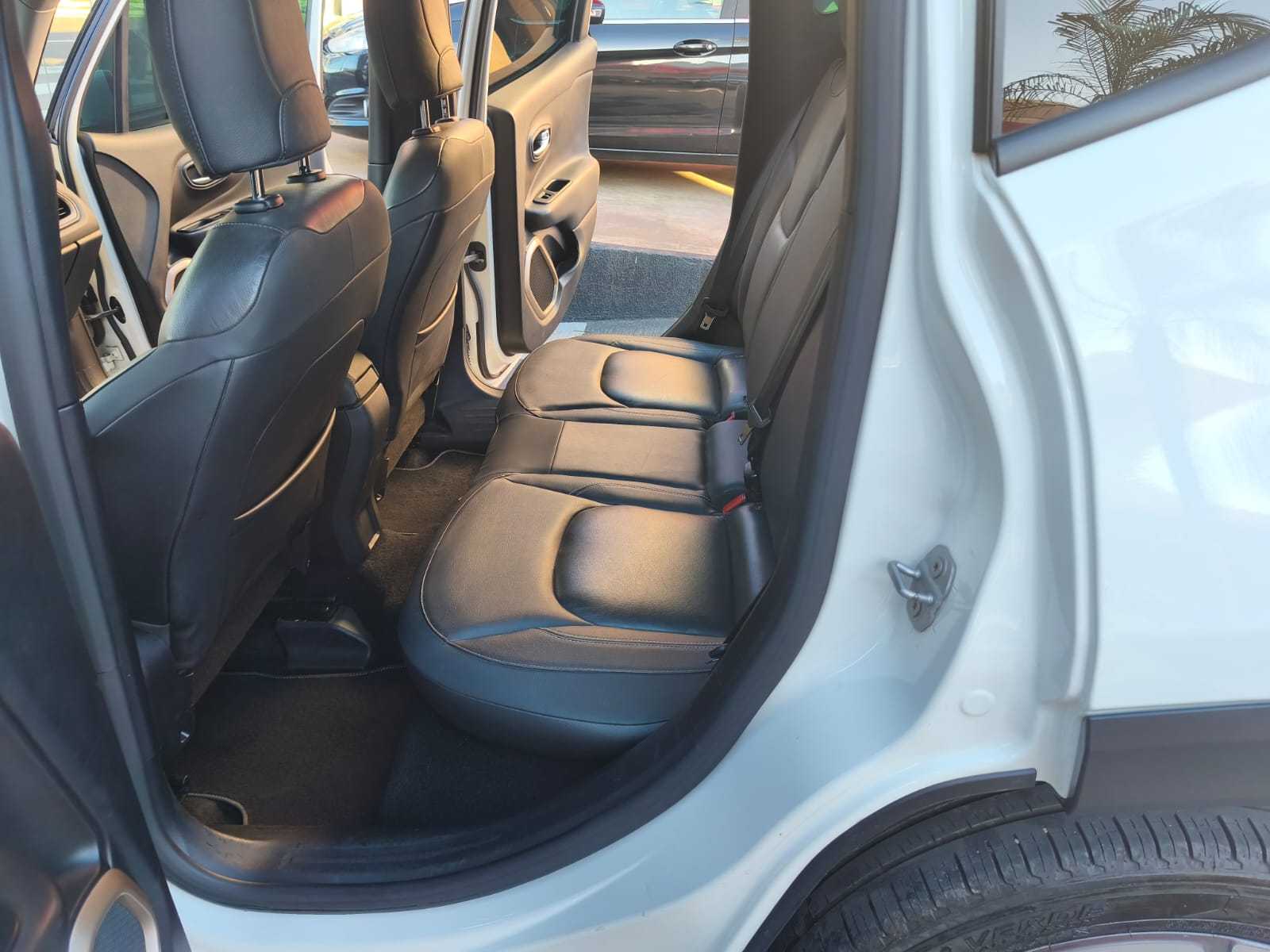 RENEGADE LONGITUDE 1.8 FLEX