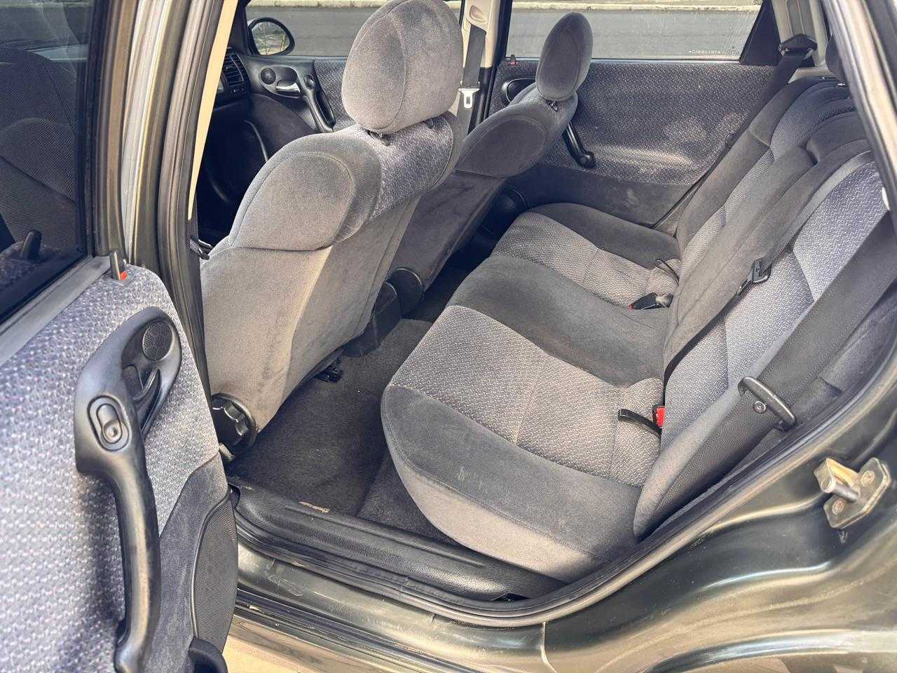 VECTRA GLS 2.2