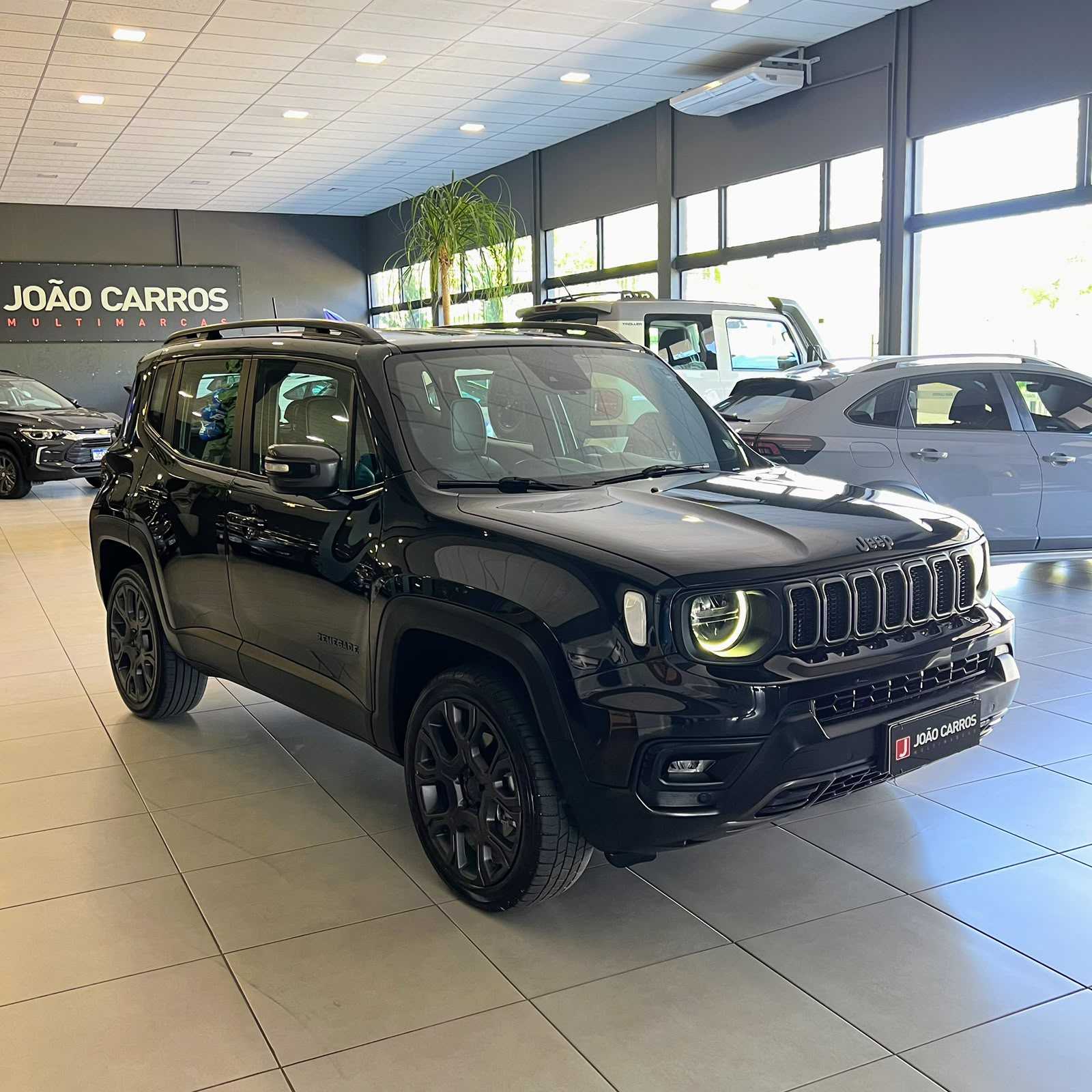 RENEGADE S T270 1.3T 4X4 AUT
