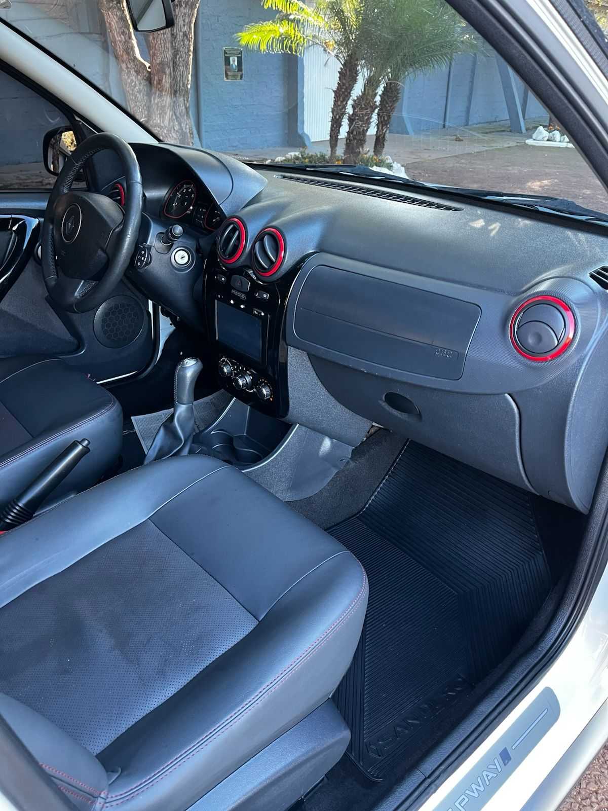SANDERO STEPWAY 1.6 8V