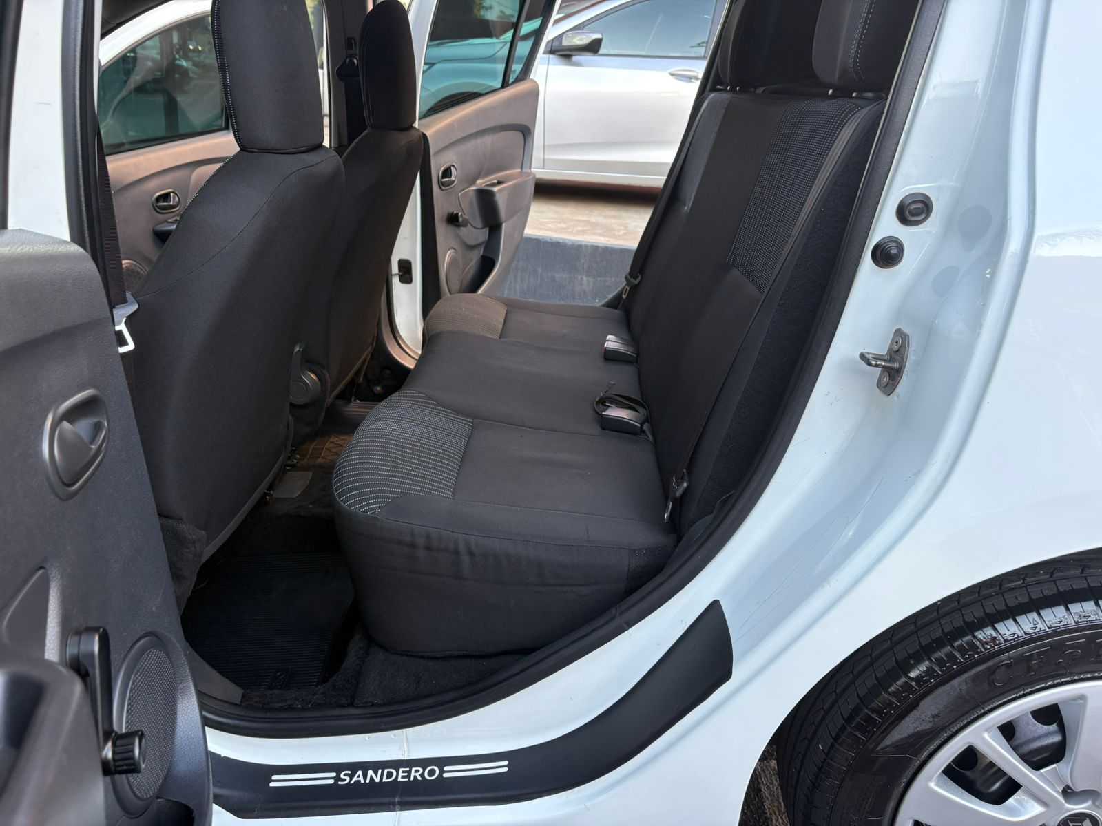 SANDERO AUTHENTIQUE 1.0