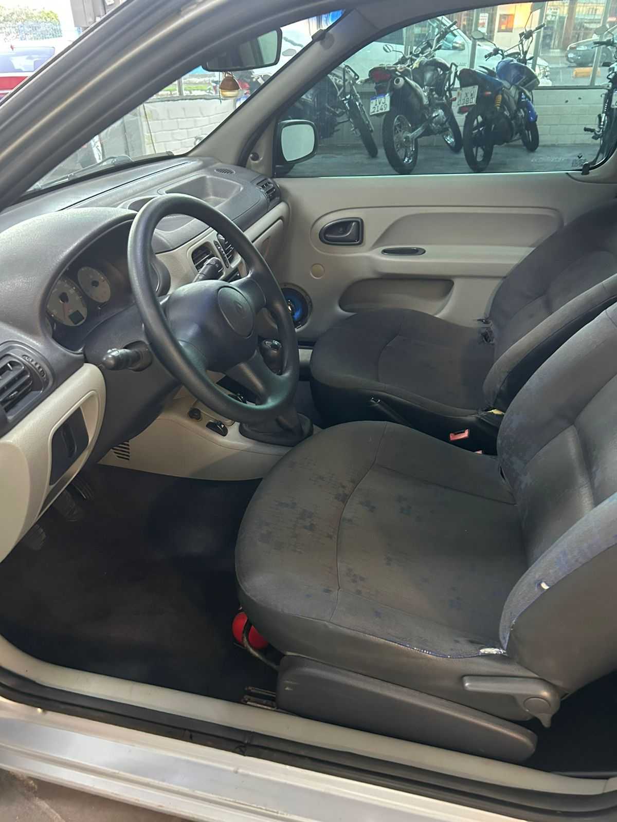 CLIO AUTHENTIQUE 1.0 3P