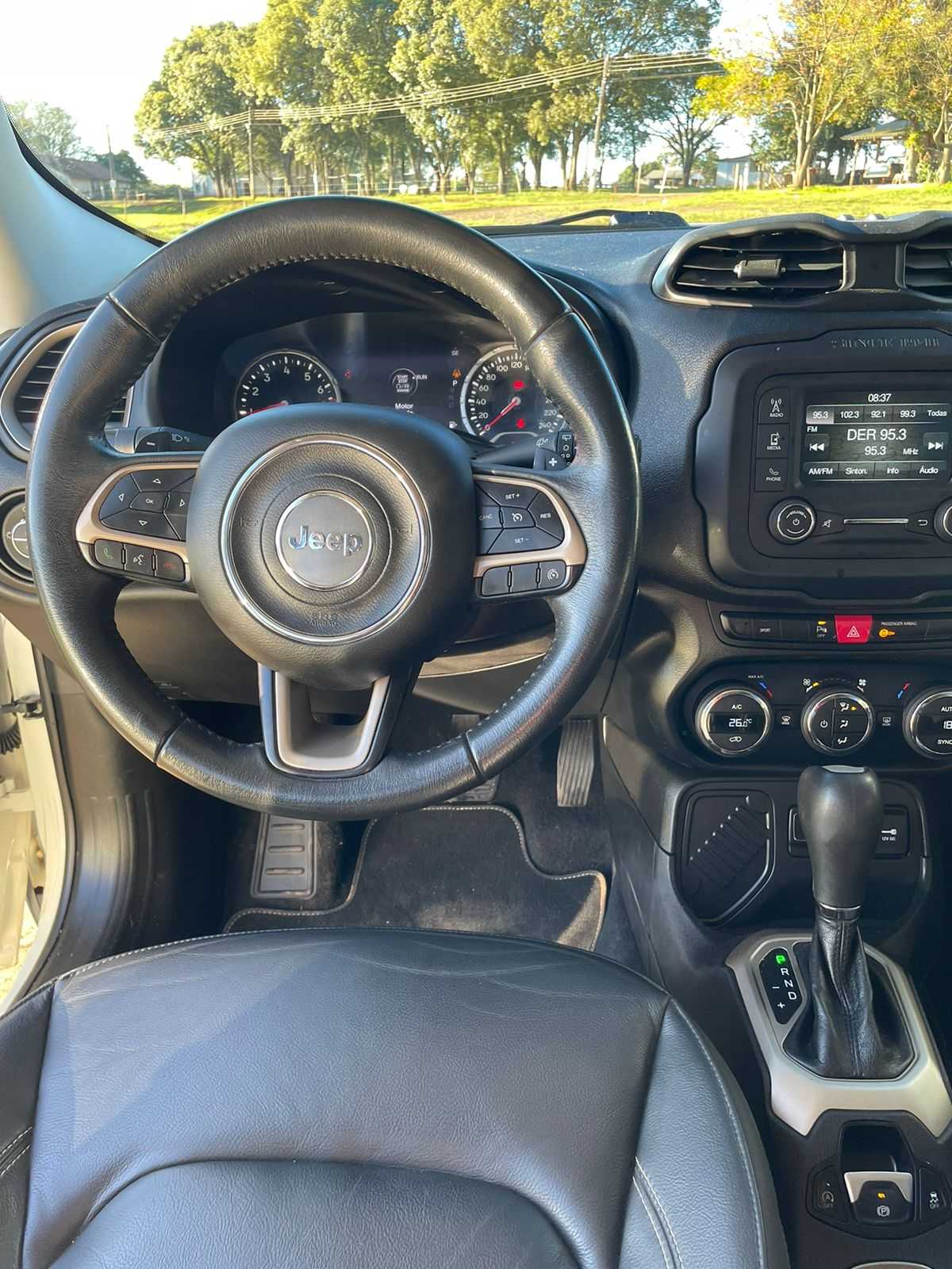 RENEGADE LIMITED  1.8 AUT.