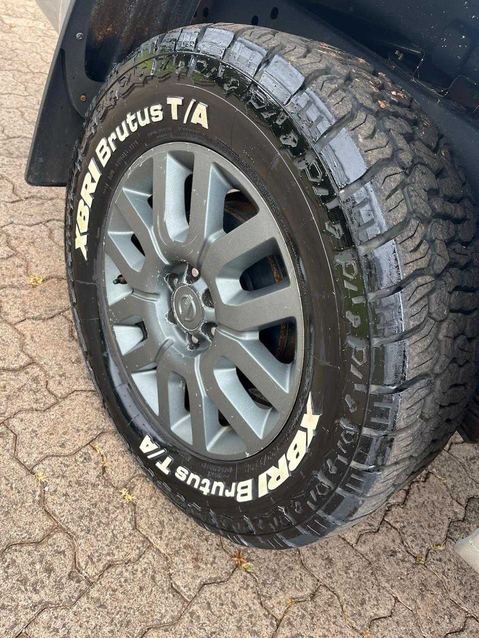 FRONTIER SL CD 4X4 AUT.