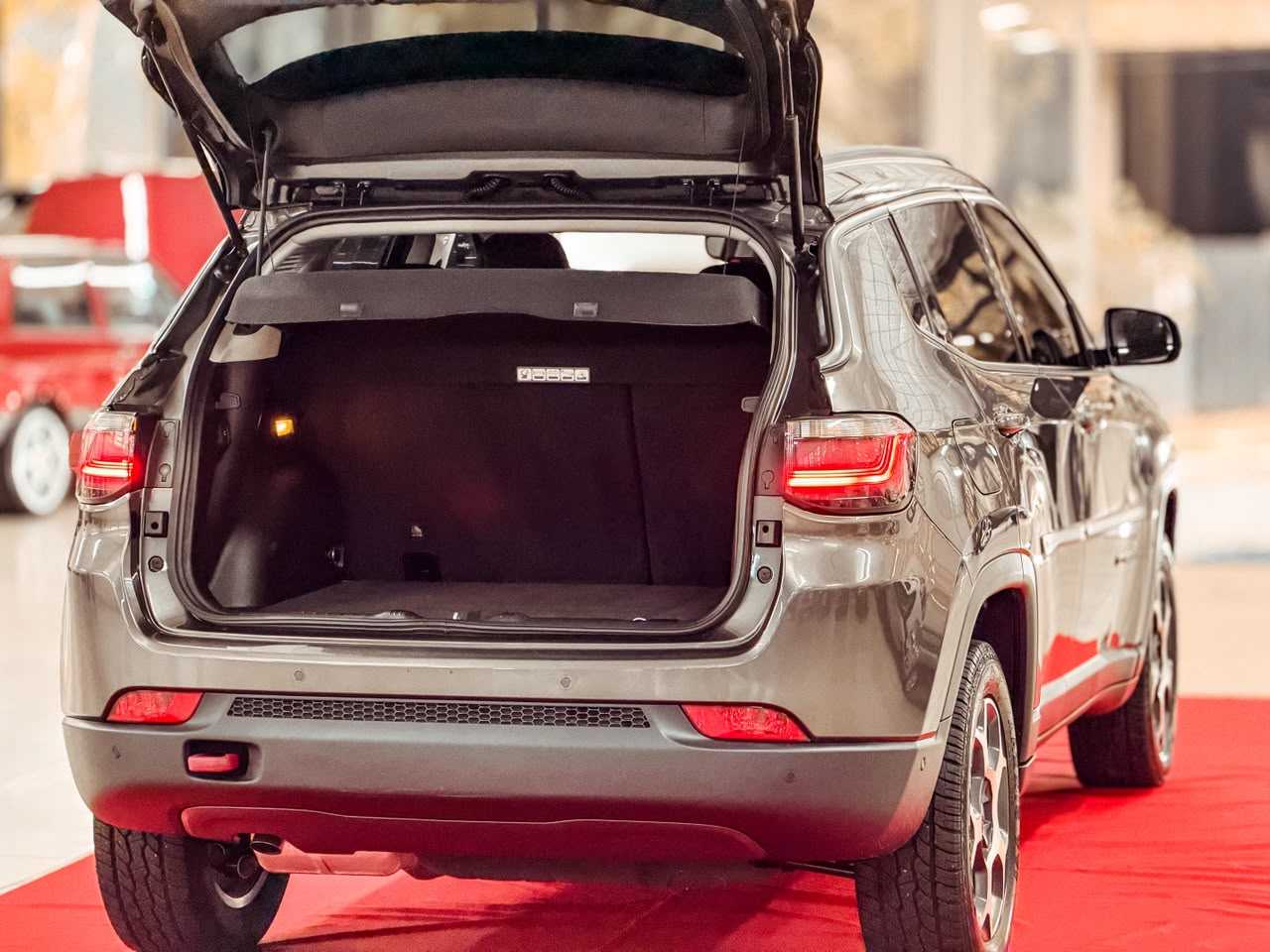 COMPASS 2.0 TRAILHAWK DIES. AT