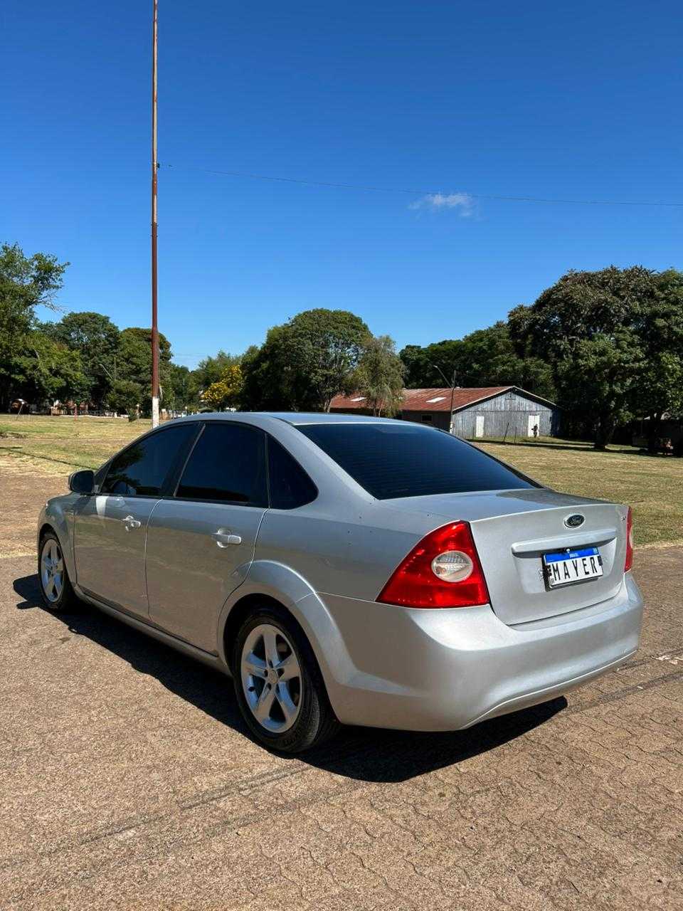 FOCUS SEDAN 2.0 MEC