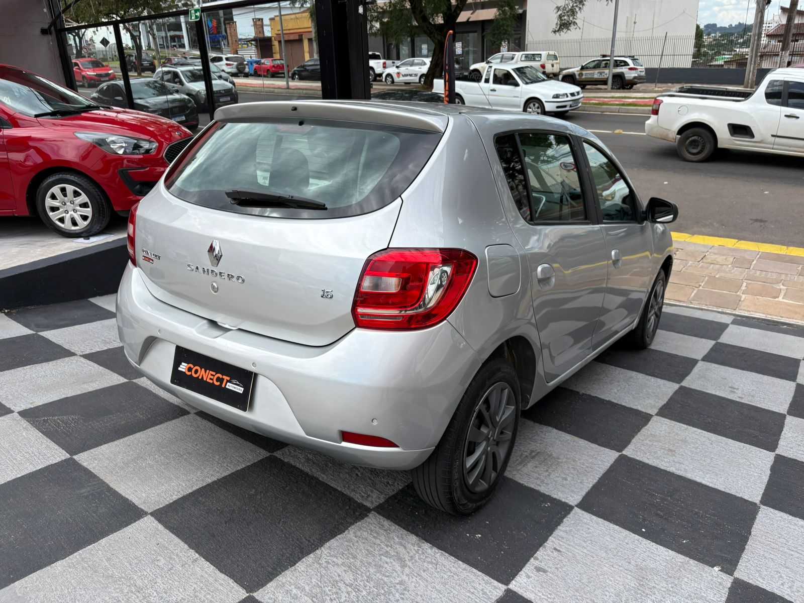 SANDERO EXPRESSION 1.6