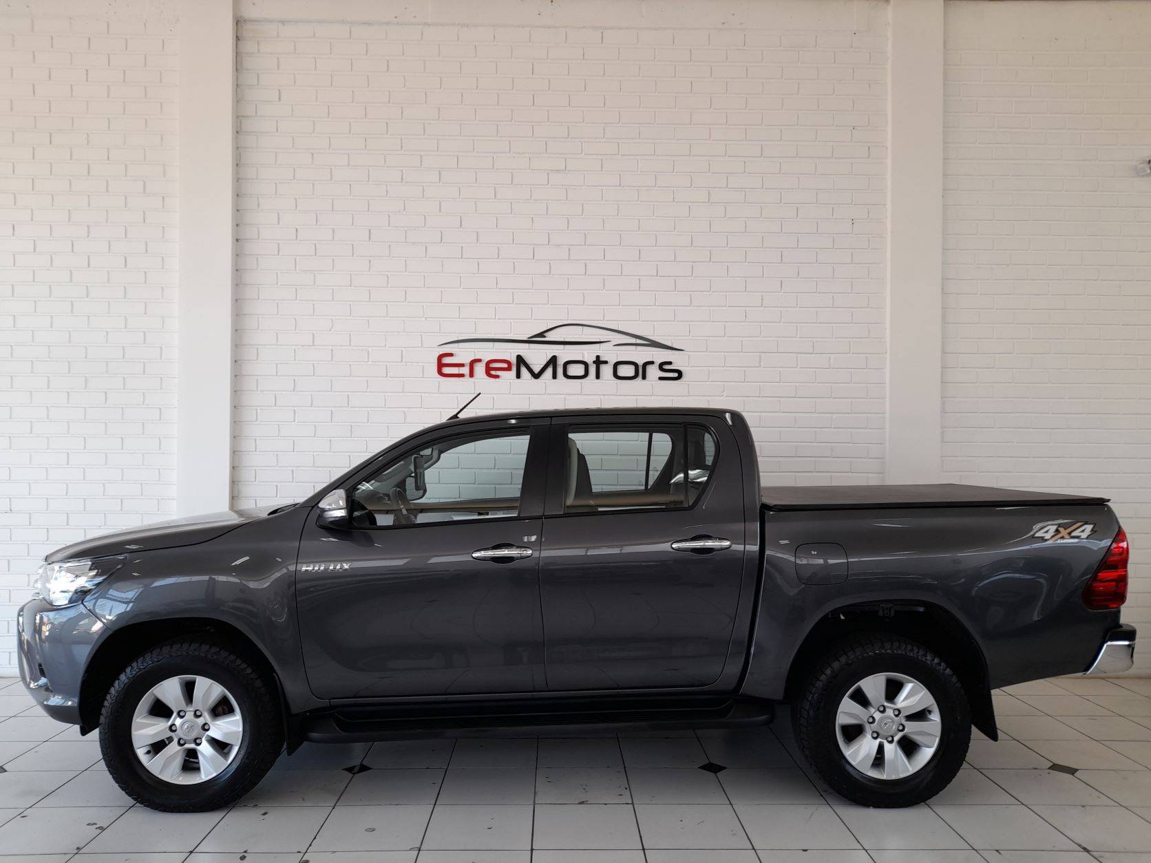 HILUX SRV CD 2.8 DIESEL 4X4