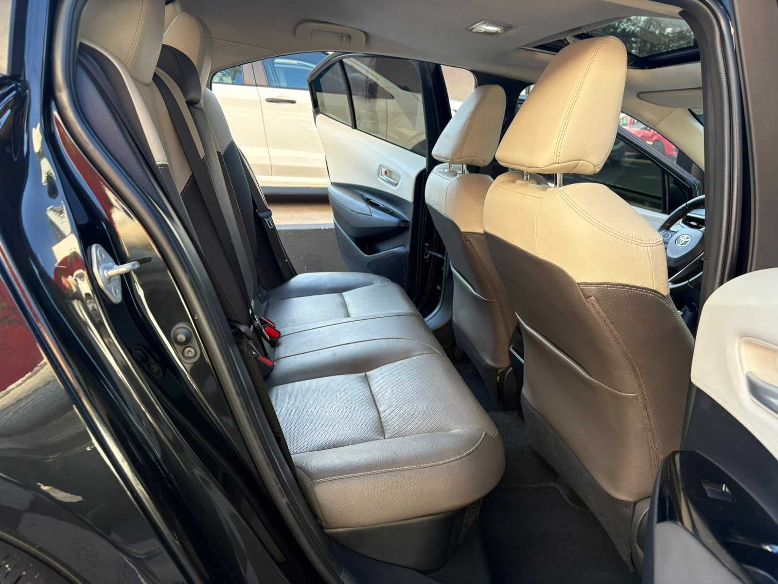 COROLLA ALTIS PREMIUM HIBRIDO