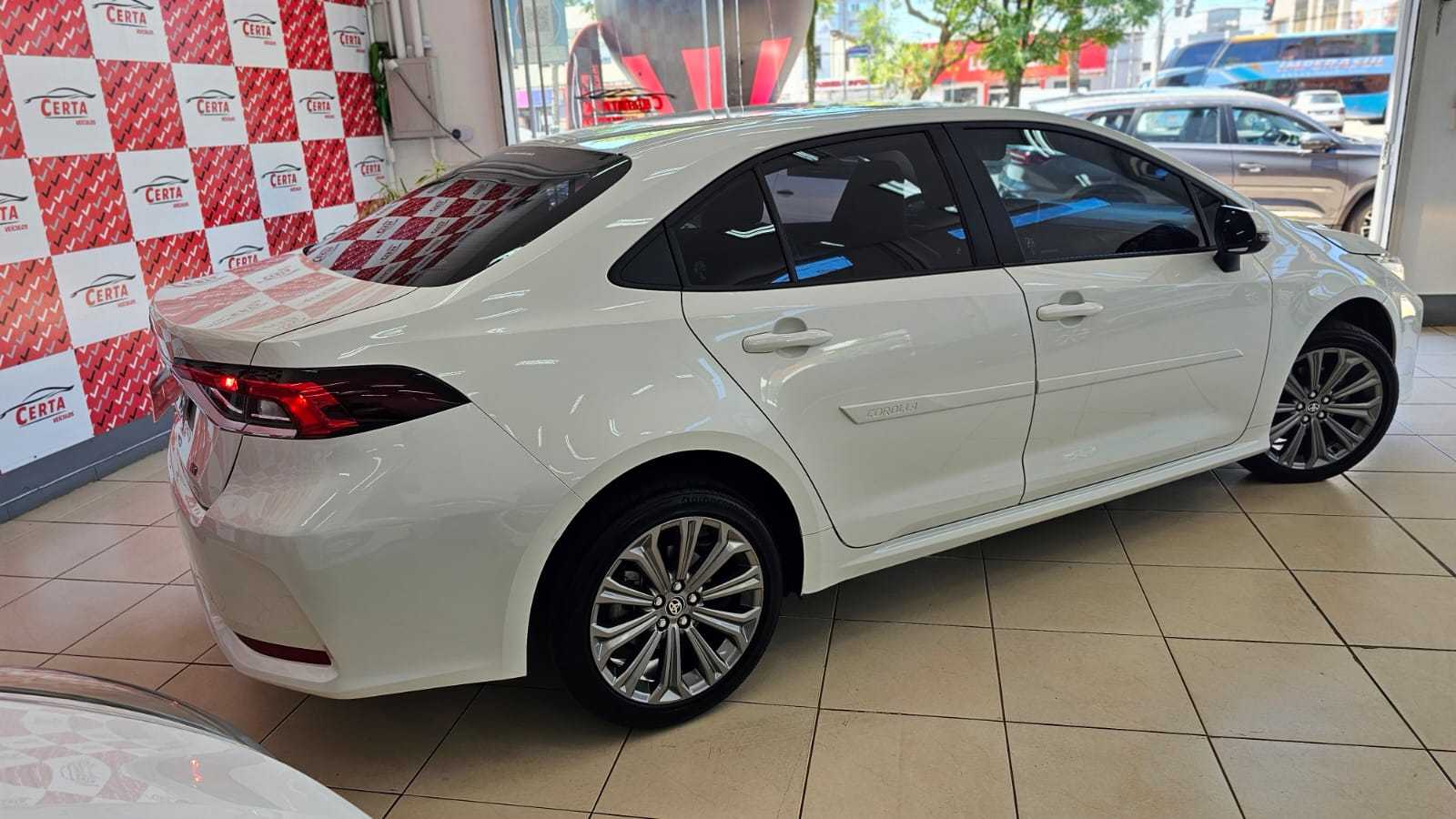 COROLLA XEI