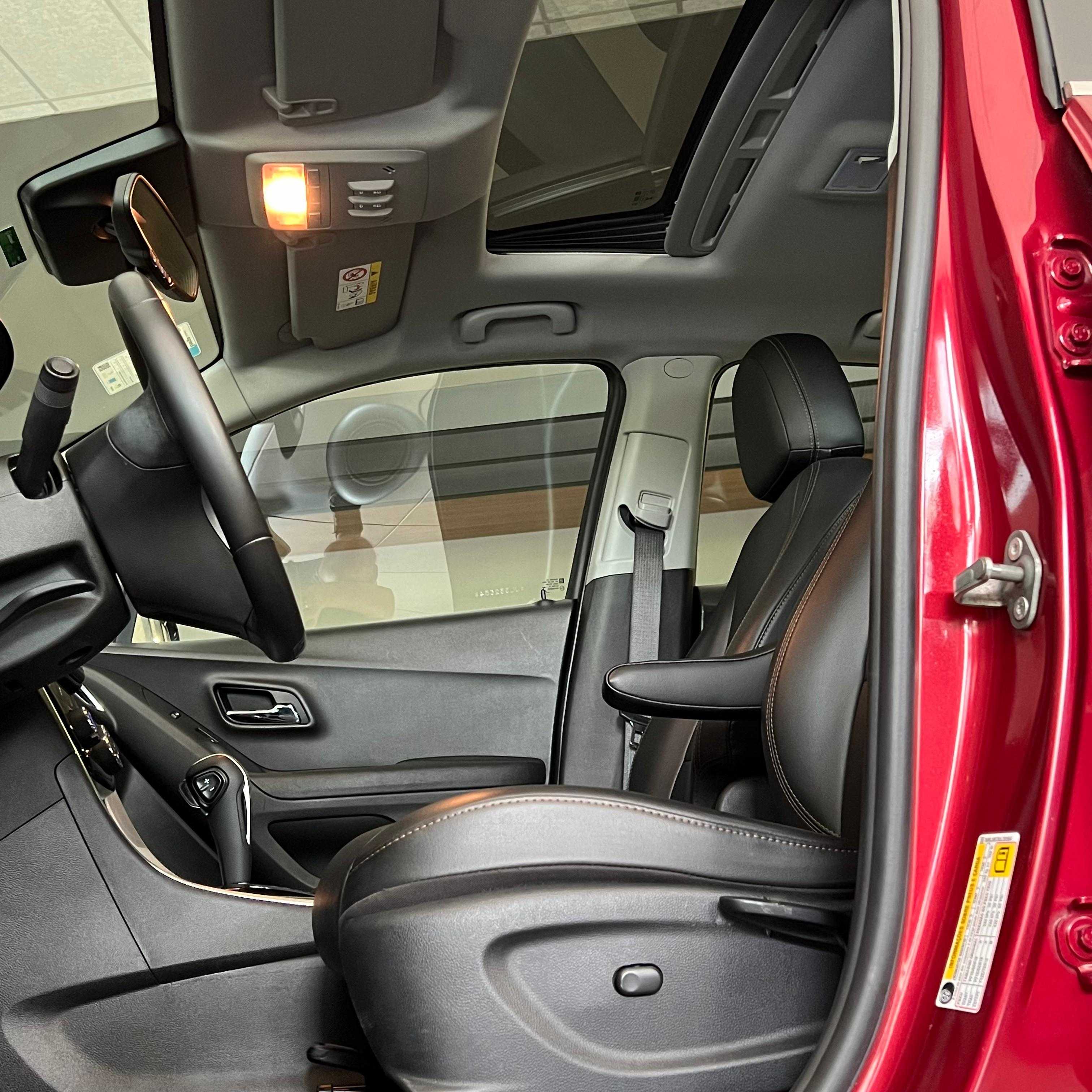 TRACKER PREMIER II 1.4T AUT