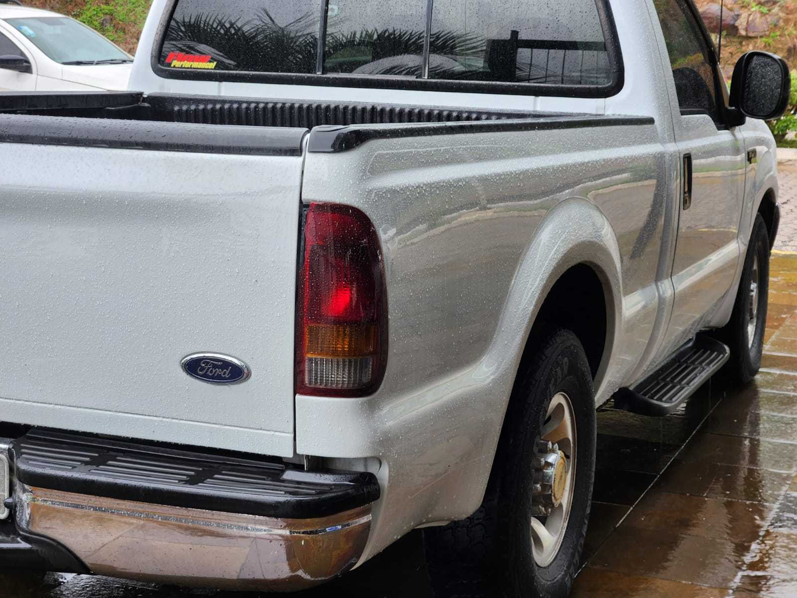 F-250 XLT 4.2 6CC TURBO DIESEL