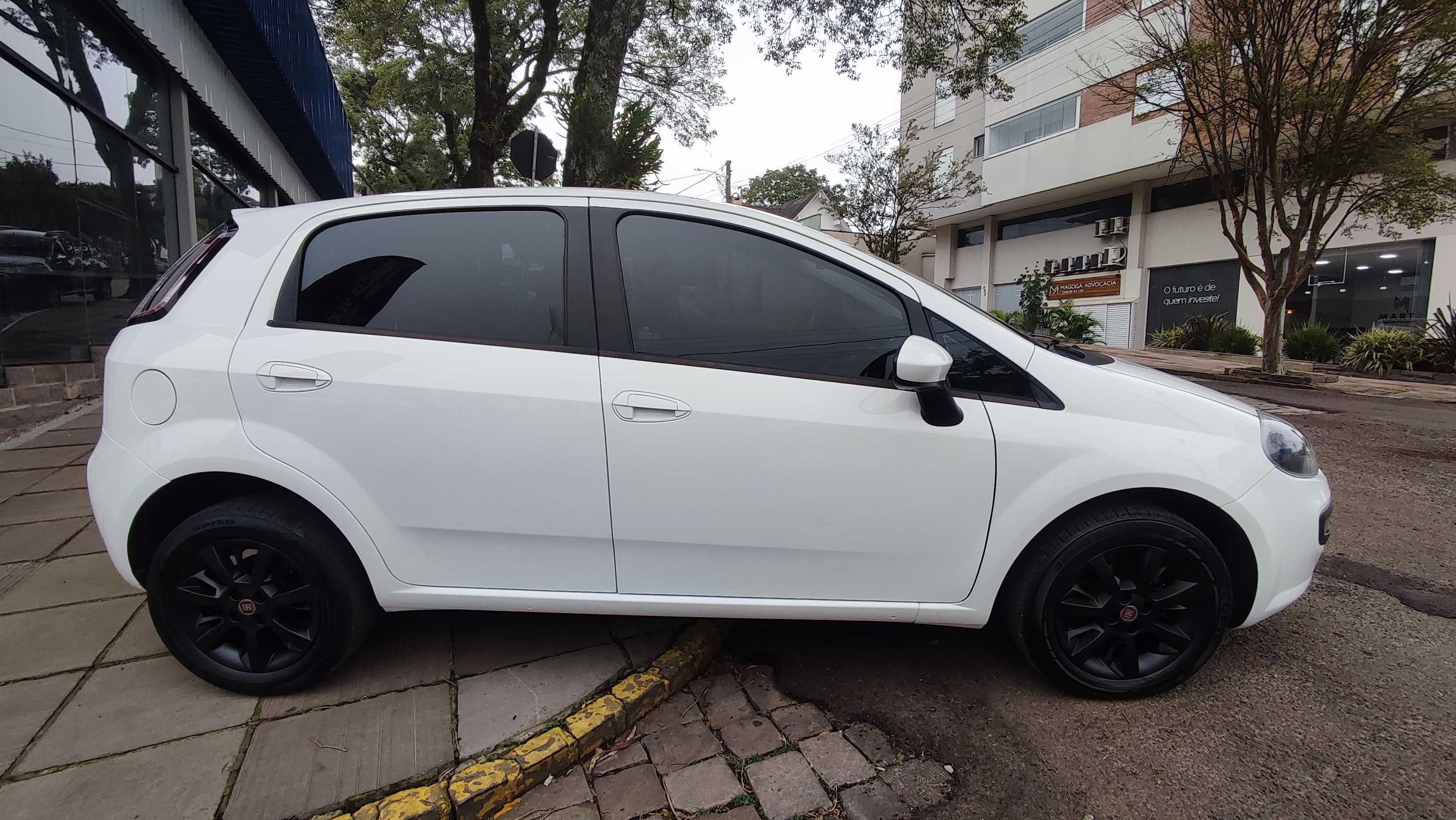PUNTO ATRACTIVE 1.4 FLEX